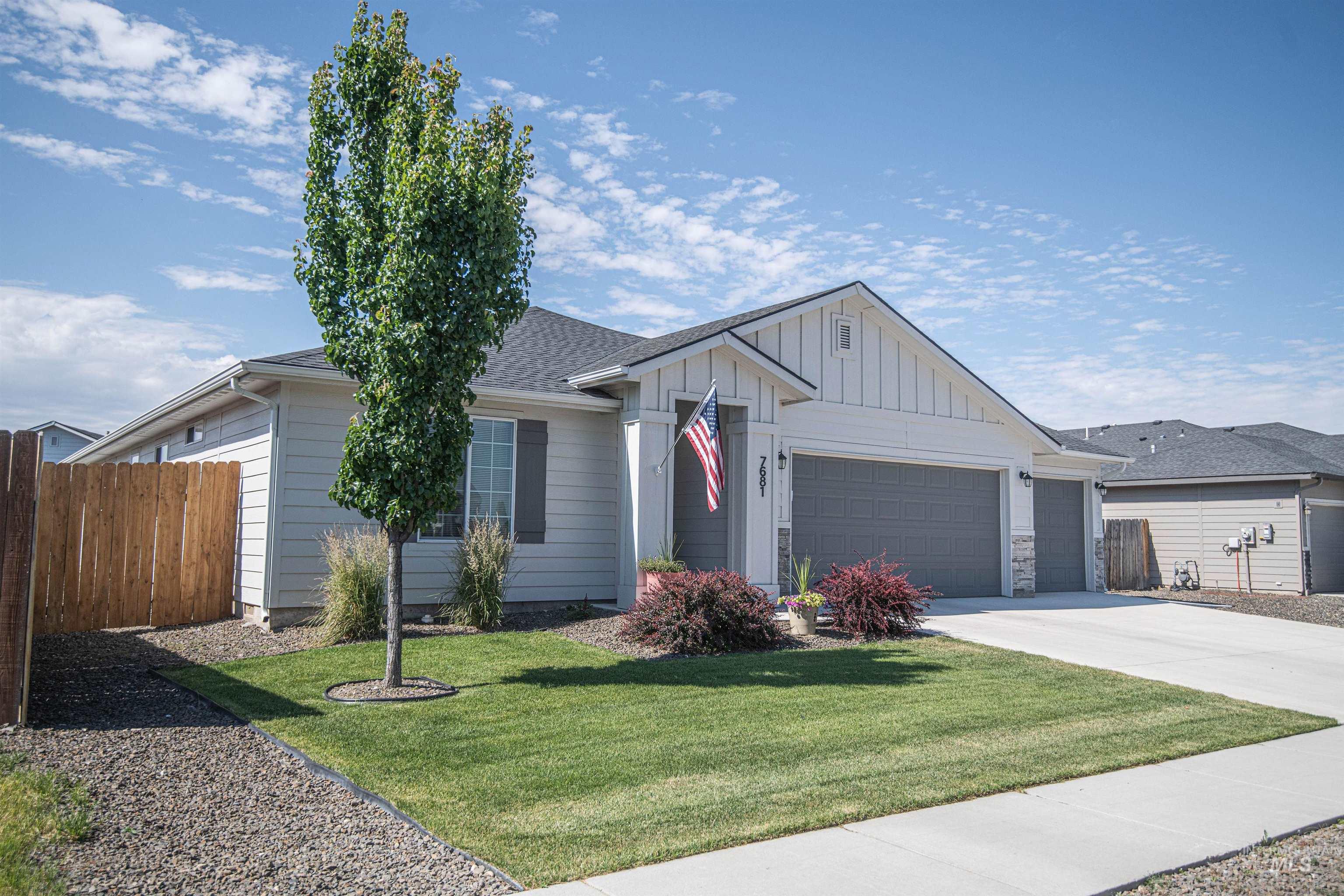 7681 E Drouillard St, Nampa, Idaho 83687, 4 Bedrooms, 2 Bathrooms, Residential For Sale, Price $438,990,MLS 98991097