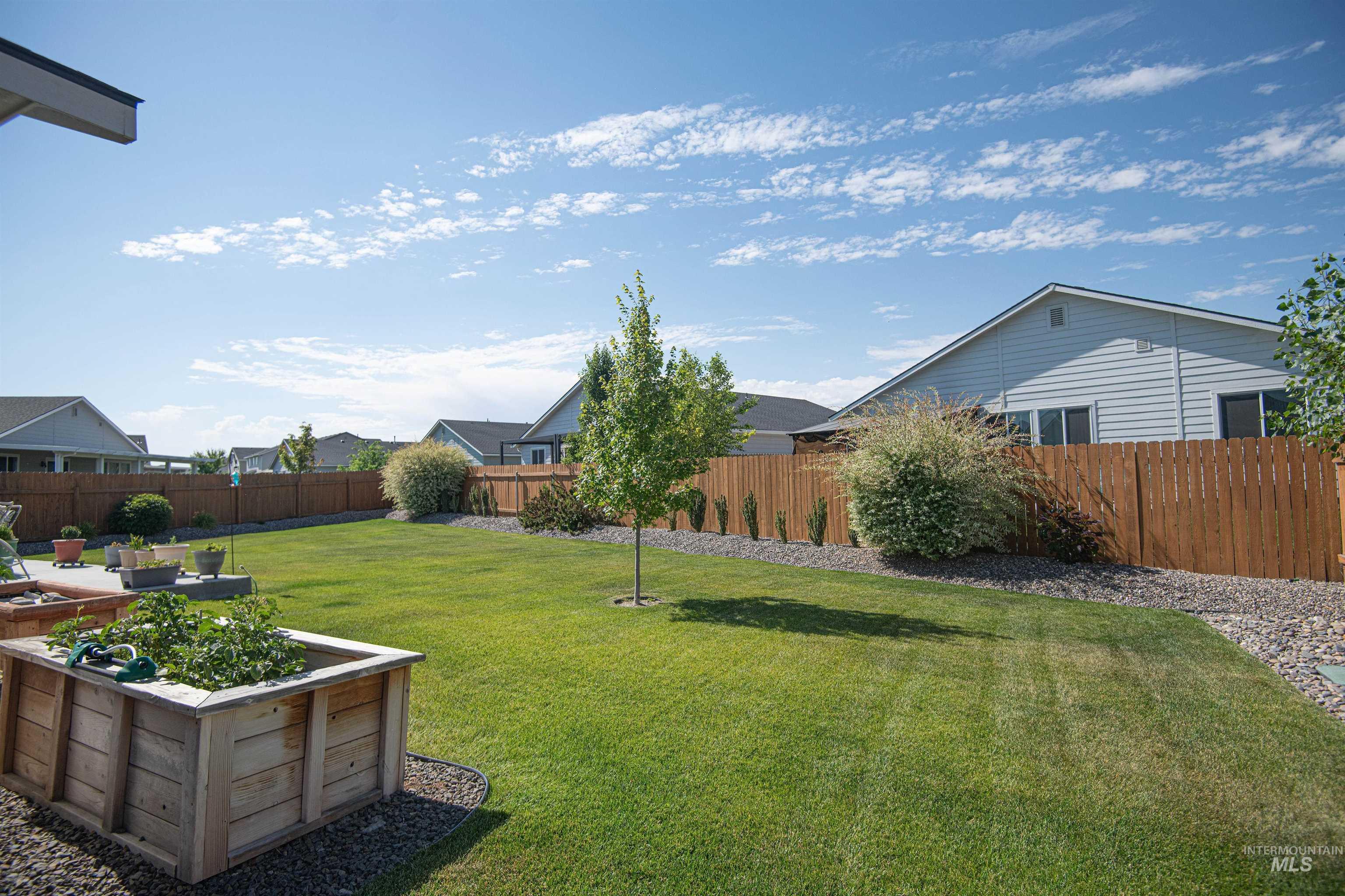 7681 E Drouillard St, Nampa, Idaho 83687, 4 Bedrooms, 2 Bathrooms, Residential For Sale, Price $438,990,MLS 98991097