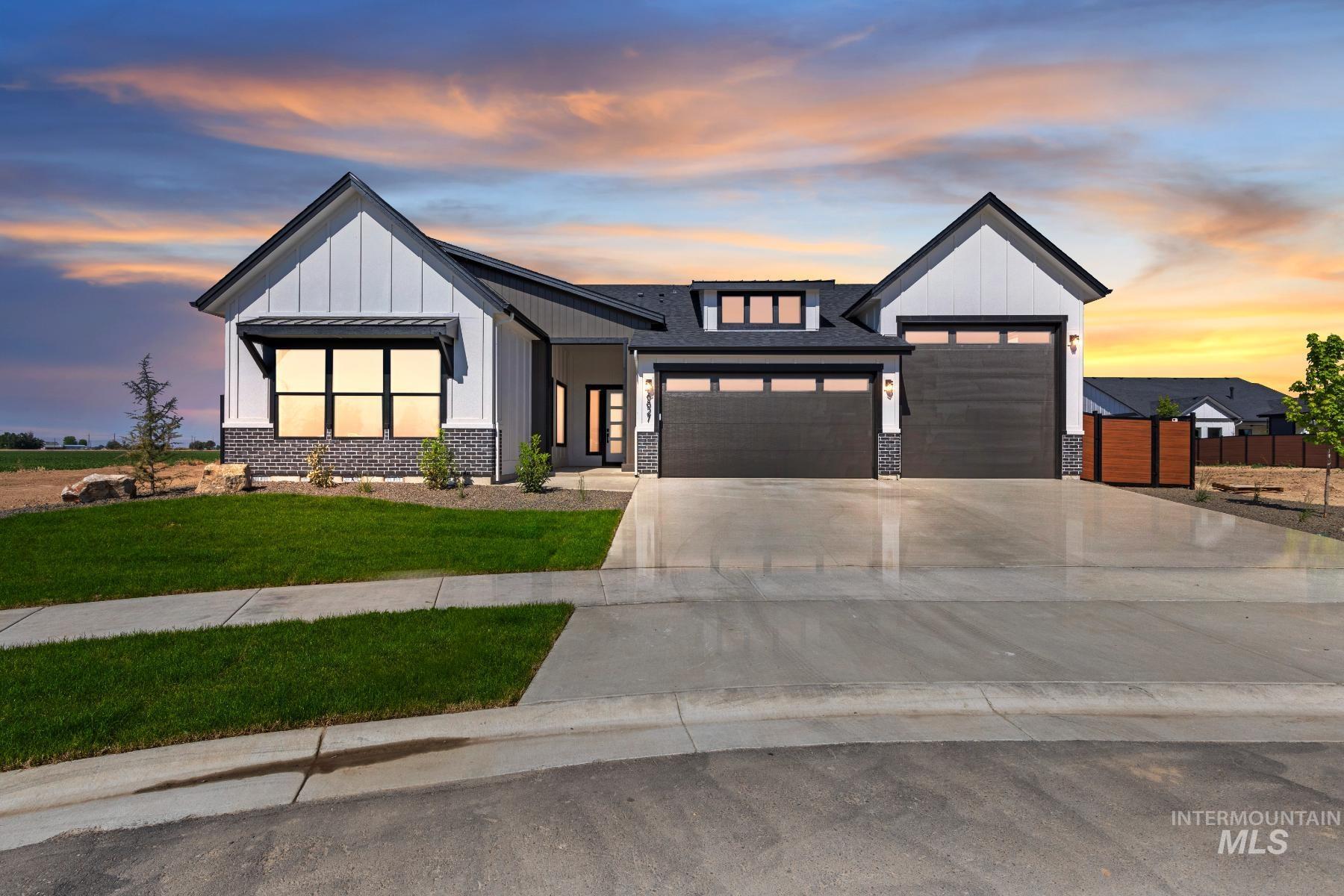 6727 N Ellis Park Ave, Meridian, Idaho 83646, 4 Bedrooms, 2.5 Bathrooms, Residential For Sale, Price $949,000, 98991102