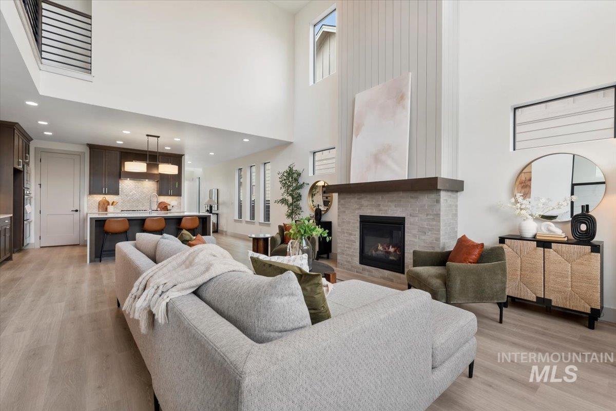 7580 W Old School St, Meridian, Idaho 83646, 5 Bedrooms, 3.5 Bathrooms, Residential For Sale, Price $809,900, 98991105
