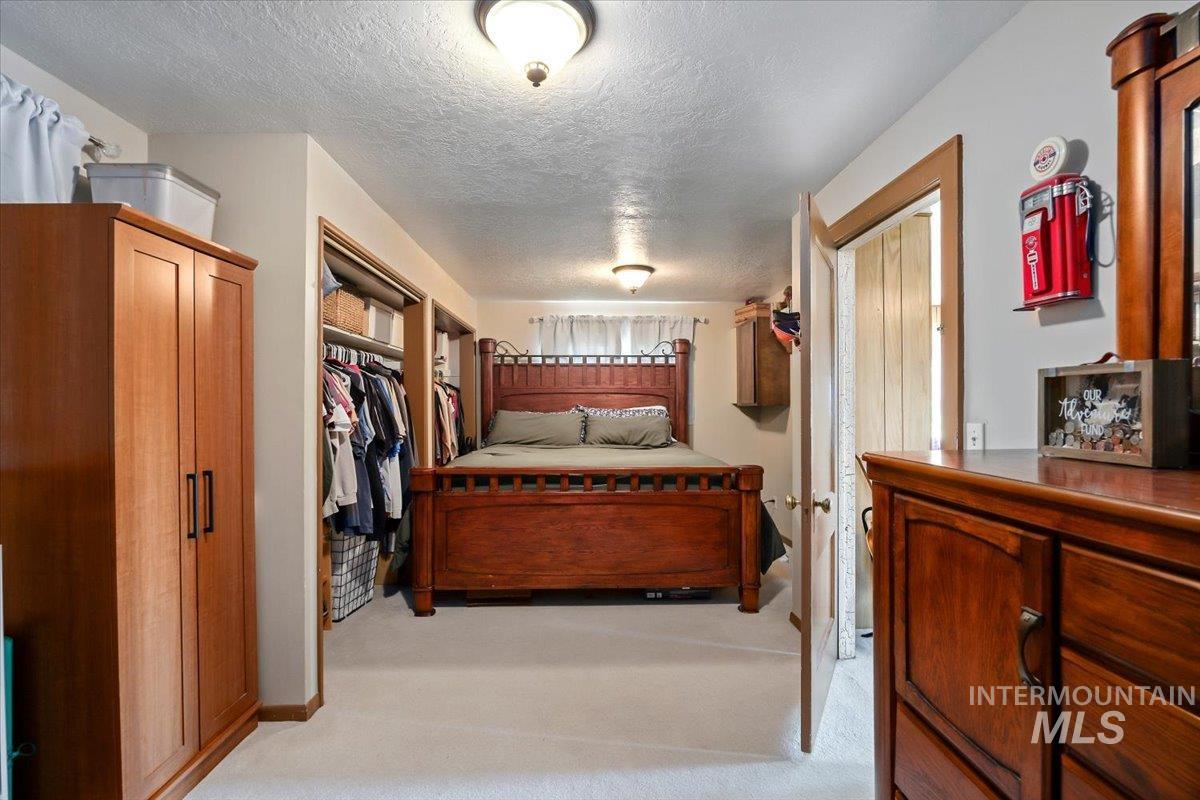 1375 E 3500 N, Buhl, Idaho 83316, 3 Bedrooms, 1 Bathroom, Residential For Sale, Price $575,000, 98991107