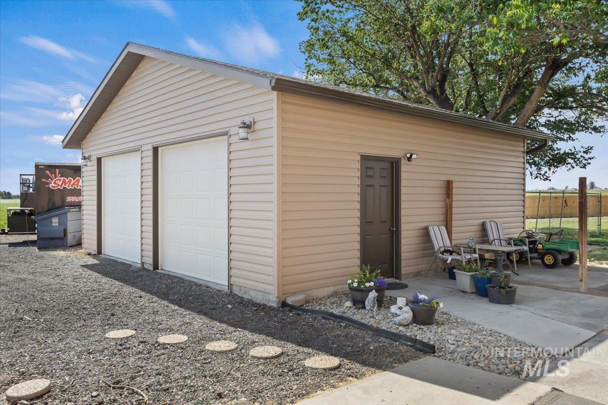 1375 E 3500 N, Buhl, Idaho 83316, 3 Bedrooms, 1 Bathroom, Residential For Sale, Price $575,000, 98991107
