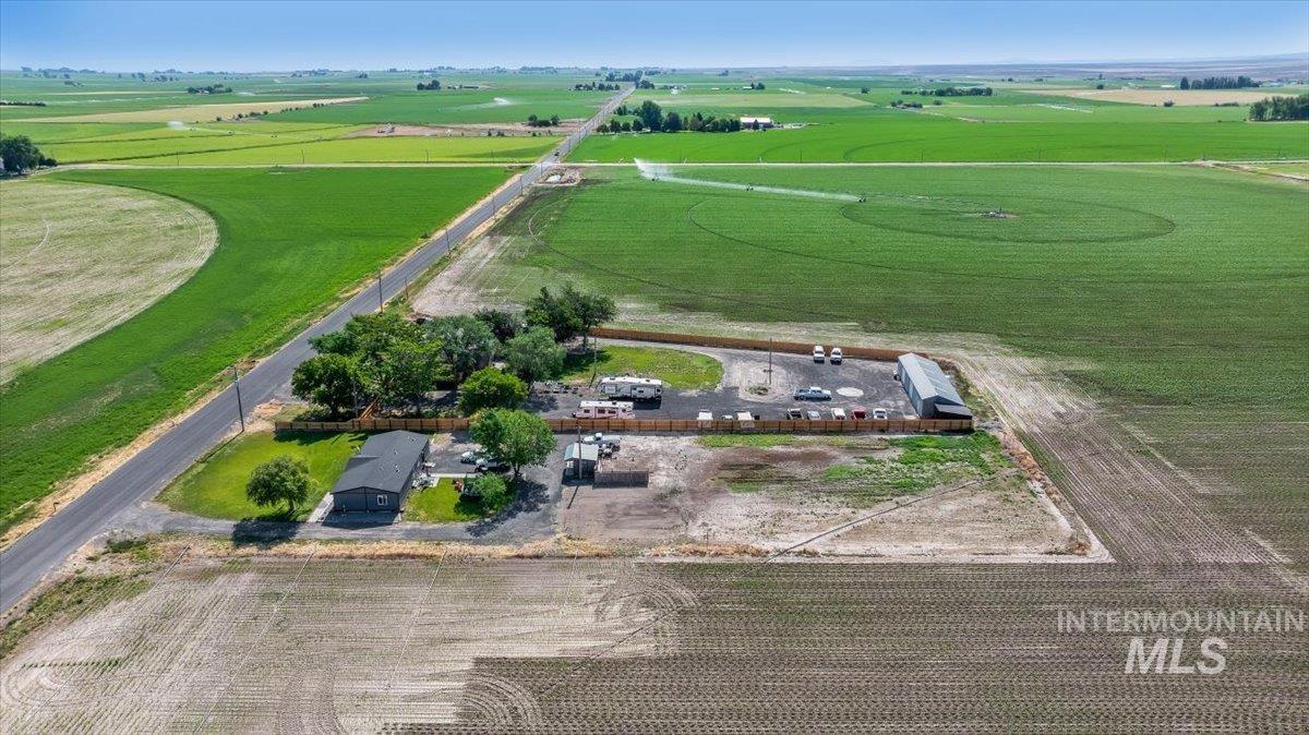 1375 E 3500 N, Buhl, Idaho 83316, 3 Bedrooms, 1 Bathroom, Residential For Sale, Price $575,000, 98991107