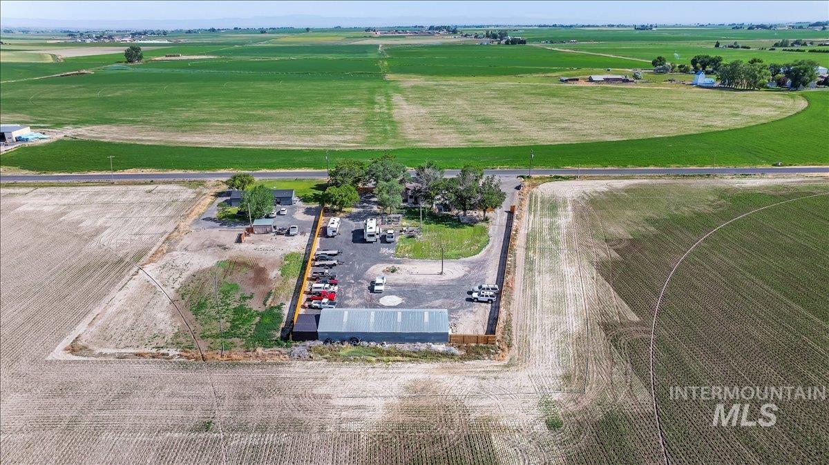 1375 E 3500 N, Buhl, Idaho 83316, 3 Bedrooms, 1 Bathroom, Residential For Sale, Price $575,000, 98991107