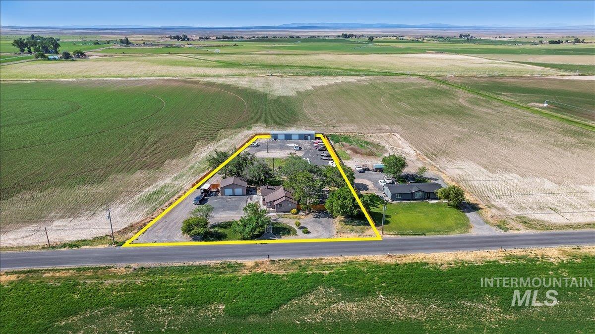 1375 E 3500 N, Buhl, Idaho 83316, 3 Bedrooms, 1 Bathroom, Residential For Sale, Price $575,000, 98991107