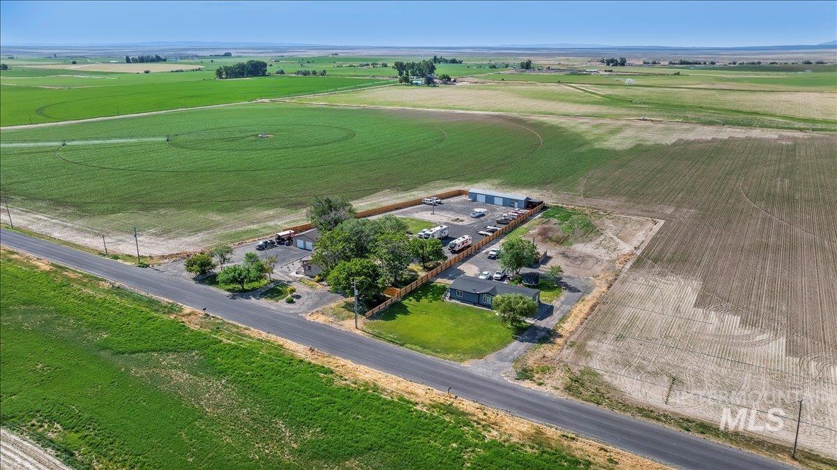 1375 E 3500 N, Buhl, Idaho 83316, 3 Bedrooms, 1 Bathroom, Residential For Sale, Price $575,000, 98991107