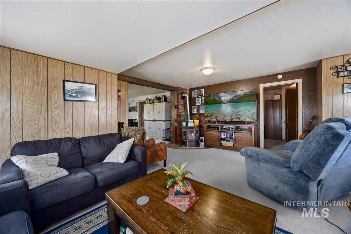 1375 E 3500 N, Buhl, Idaho 83316, 3 Bedrooms, 1 Bathroom, Residential For Sale, Price $575,000, 98991107