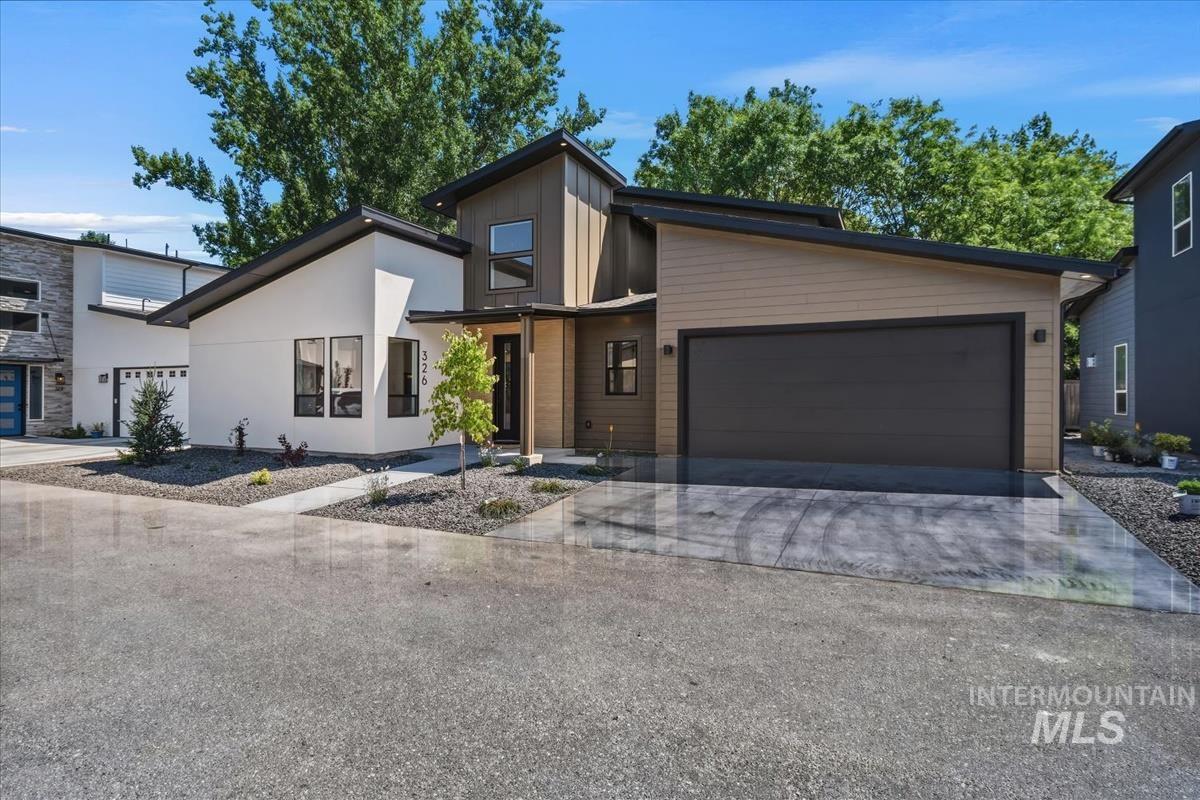 326 E Pennsylvania St, Boise, Idaho 83706, 3 Bedrooms, 3.5 Bathrooms, Residential For Sale, Price $849,900,MLS 98991109