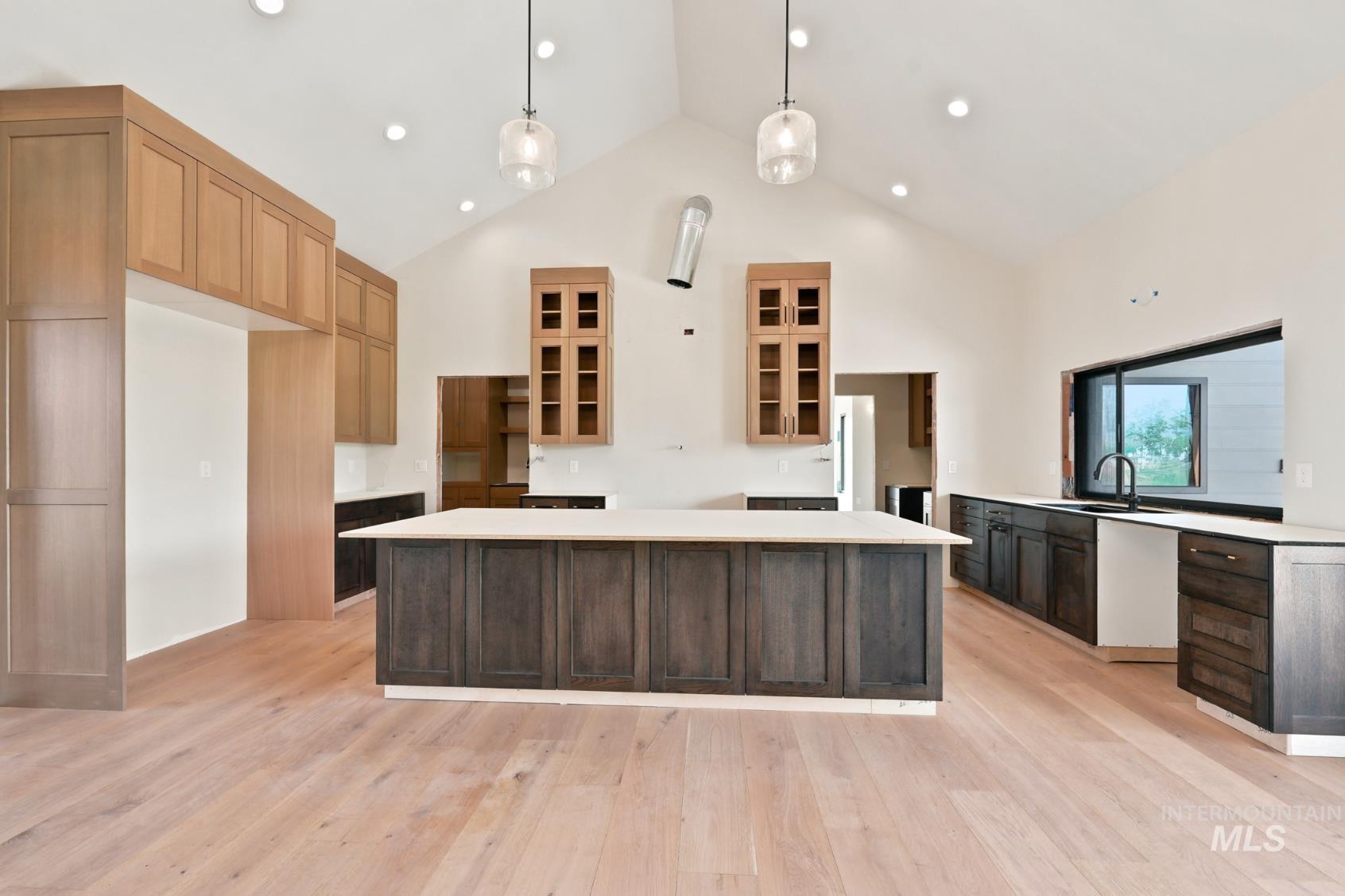 360 S Stroebel, Kuna, Idaho 83634, 4 Bedrooms, 4 Bathrooms, Residential For Sale, Price $1,730,000,MLS 98991112