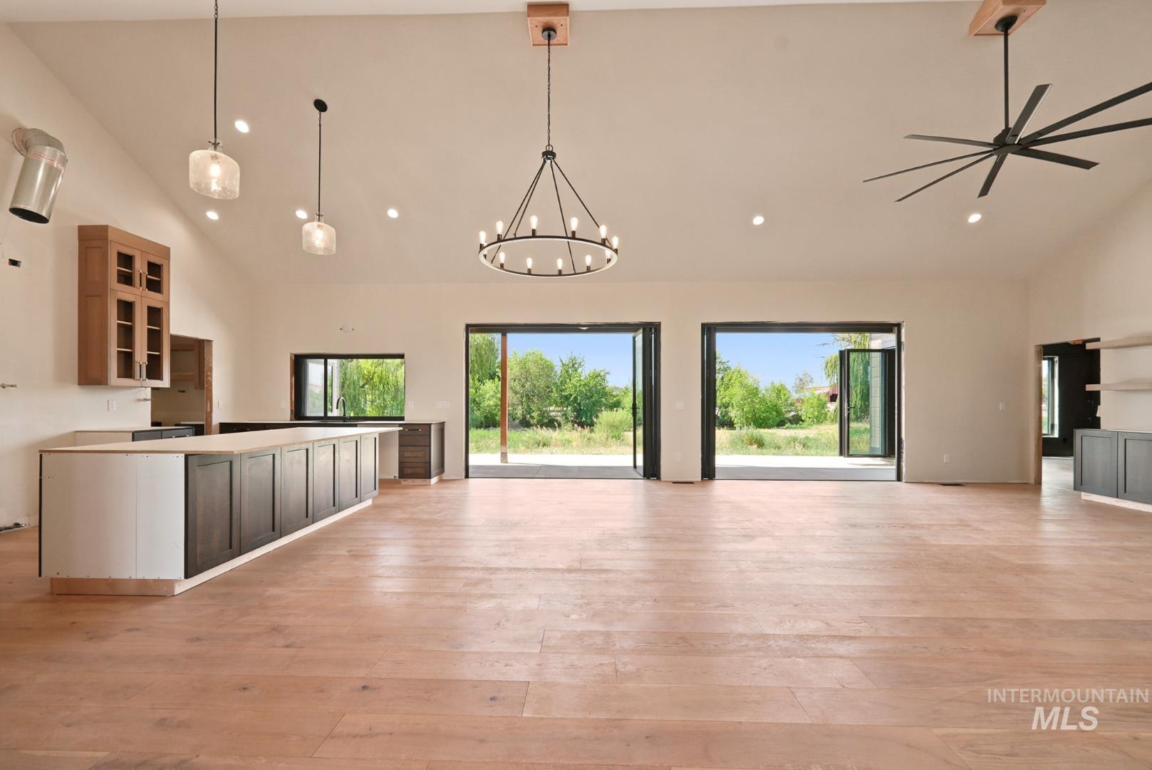 360 S Stroebel, Kuna, Idaho 83634, 4 Bedrooms, 4 Bathrooms, Residential For Sale, Price $1,730,000,MLS 98991112