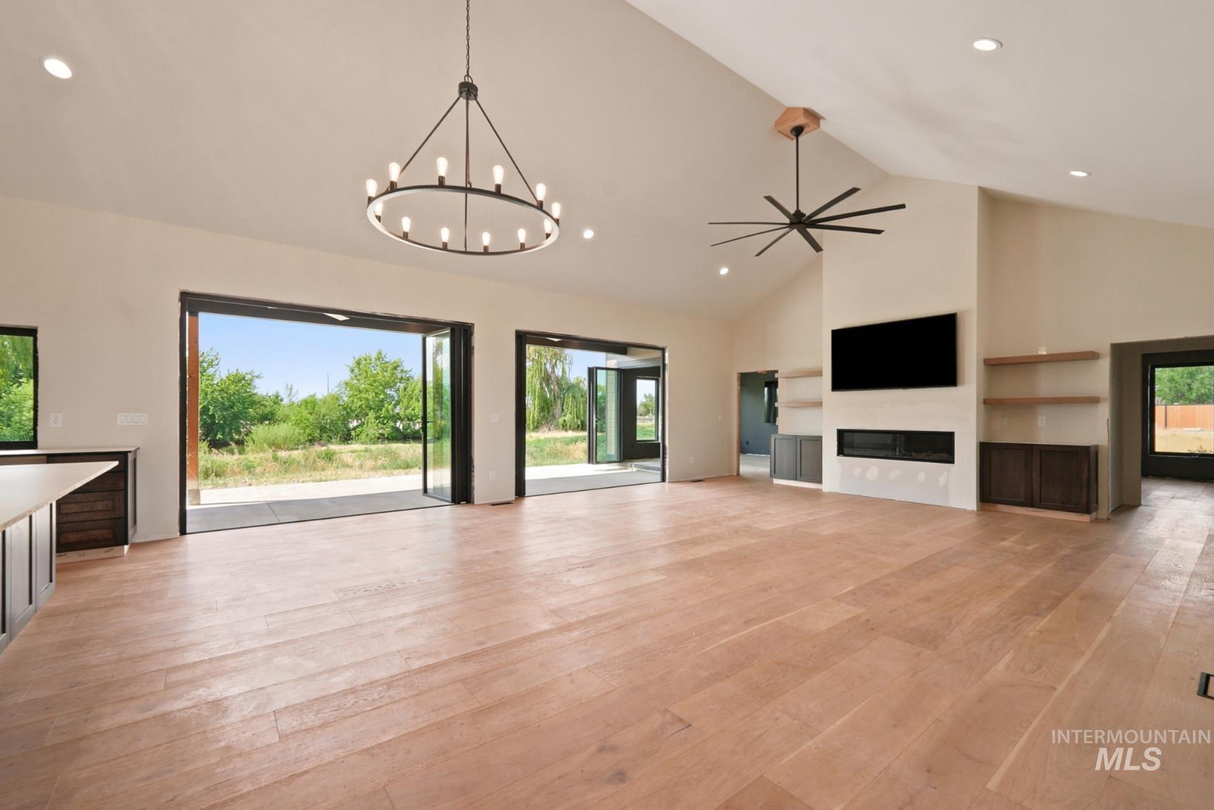 360 S Stroebel, Kuna, Idaho 83634, 4 Bedrooms, 4 Bathrooms, Residential For Sale, Price $1,730,000,MLS 98991112