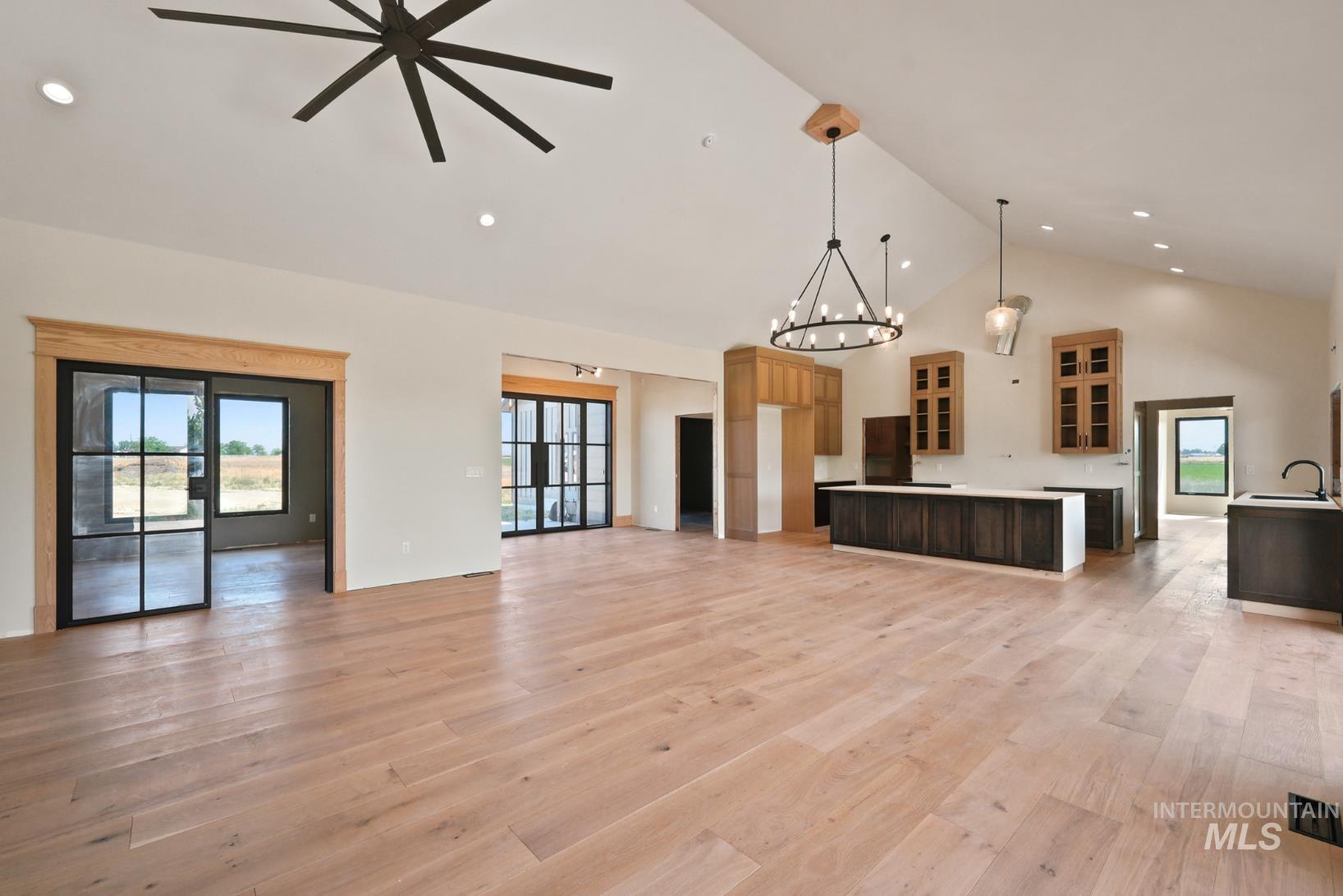 360 S Stroebel, Kuna, Idaho 83634, 4 Bedrooms, 4 Bathrooms, Residential For Sale, Price $1,730,000,MLS 98991112
