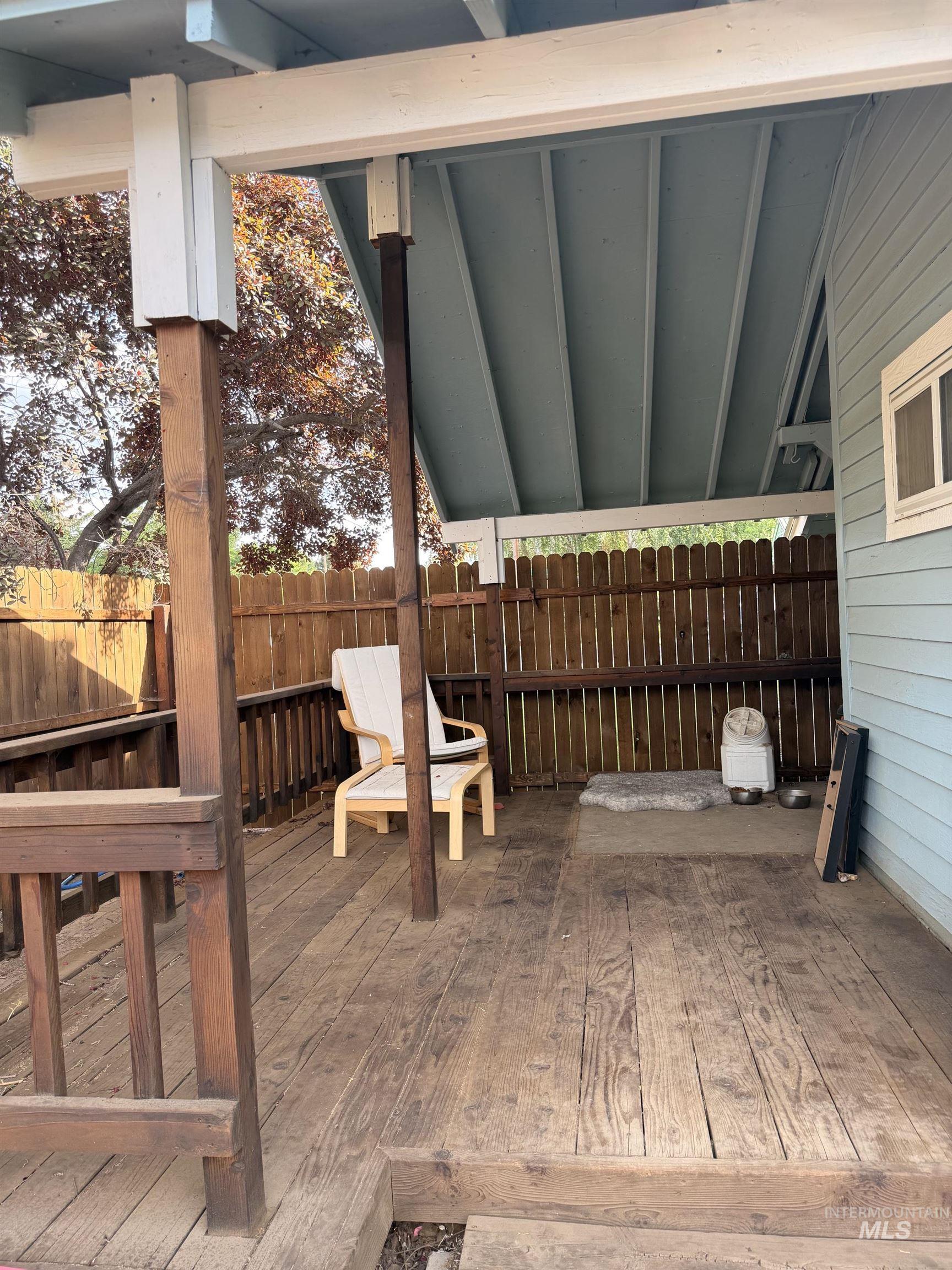 501 E Ave B, Jerome, Idaho 83338, 4 Bedrooms, 1.5 Bathrooms, Residential For Sale, Price $285,000,MLS 98991113