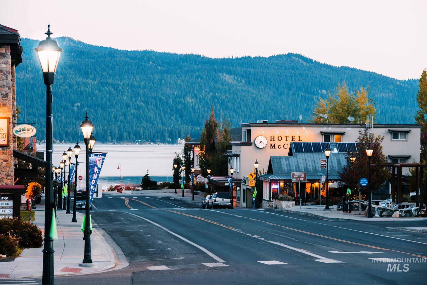 300 Washington Street, McCall, Idaho 83638, 2 Bedrooms, 2 Bathrooms, Residential For Sale, Price $429,000, 98991116