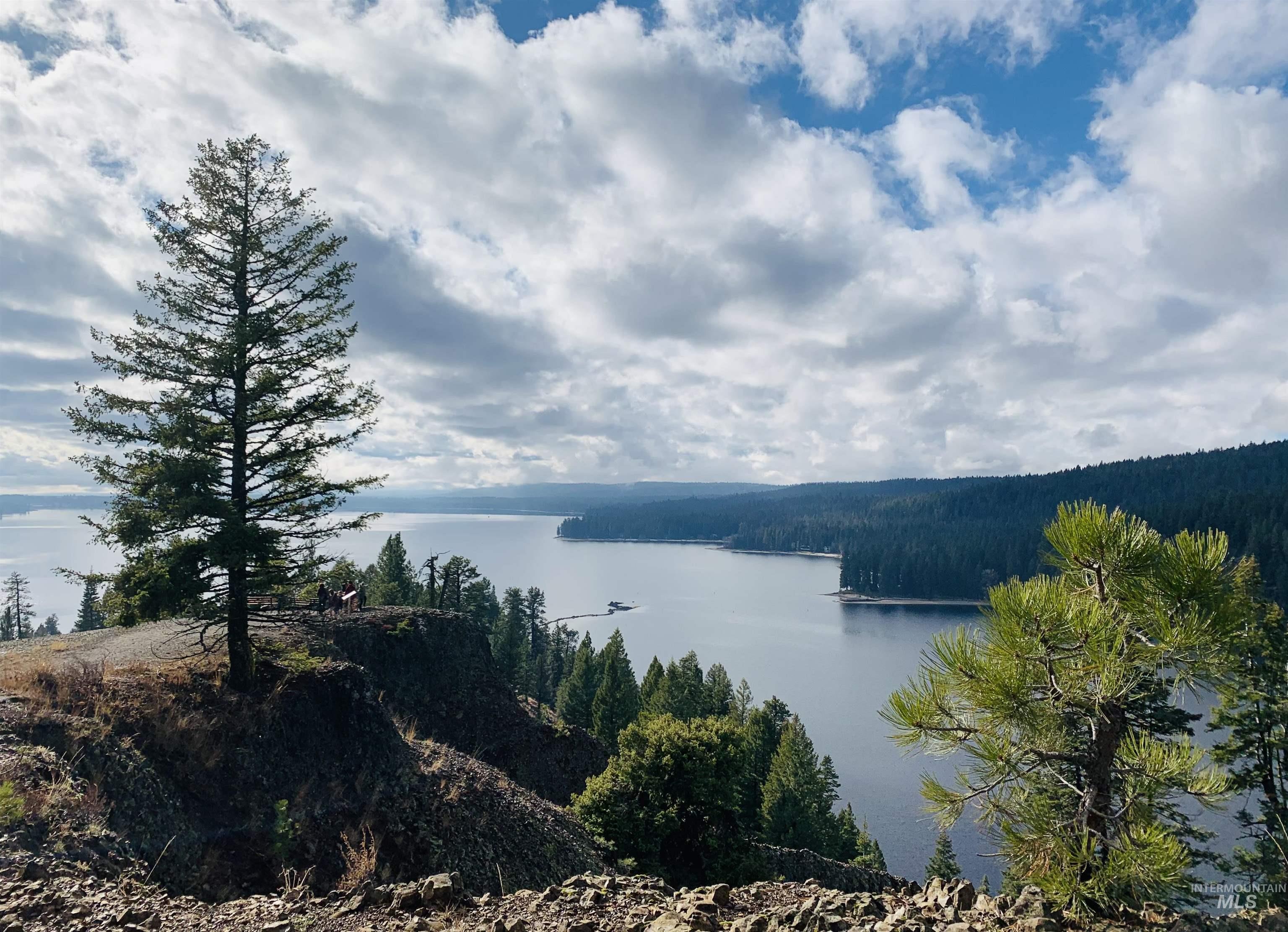 300 Washington Street, McCall, Idaho 83638, 2 Bedrooms, 2 Bathrooms, Residential For Sale, Price $429,000, 98991116