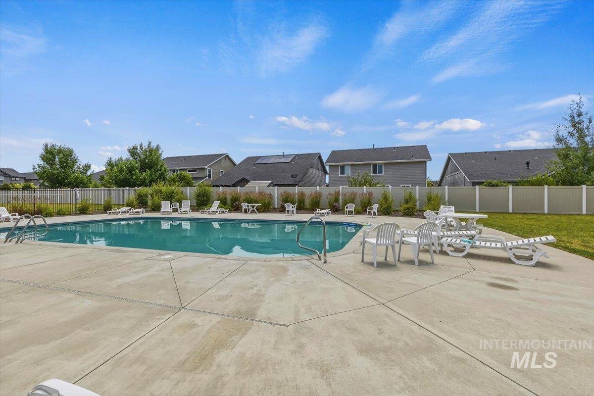 7984 S Indigo Ridge Ave, Boise, Idaho 83716, 3 Bedrooms, 2.5 Bathrooms, Residential For Sale, Price $479,900, 98991117