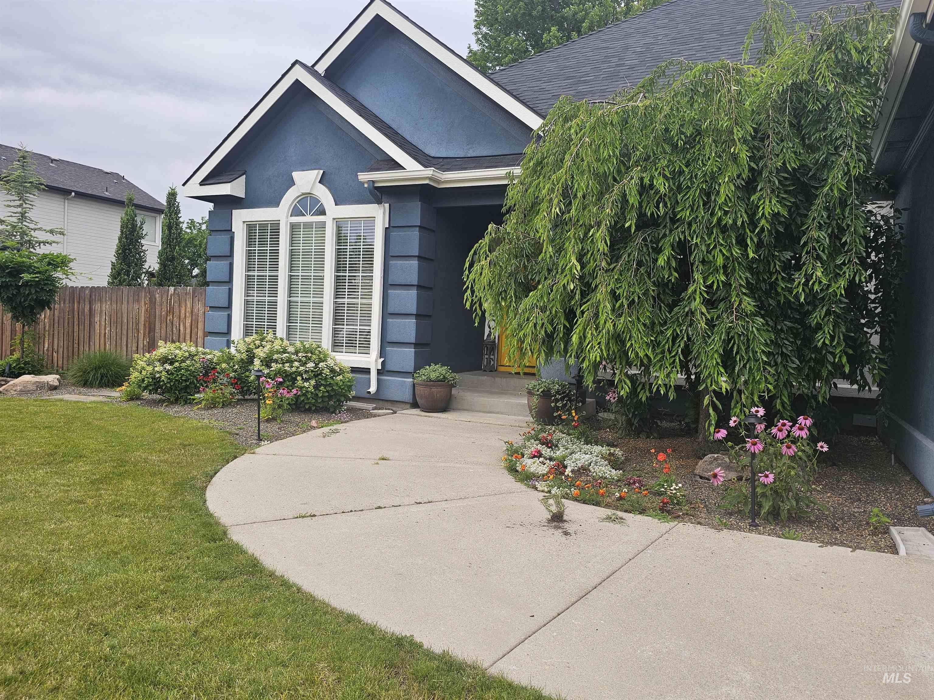 11746 W Daniel Dr, Boise, Idaho 83713, 6 Bedrooms, 3 Bathrooms, Residential For Sale, Price $825,000, 98991121