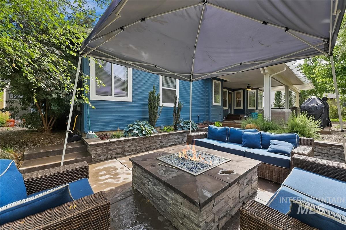 11746 W Daniel Dr, Boise, Idaho 83713, 6 Bedrooms, 3 Bathrooms, Residential For Sale, Price $799,900, 98991121