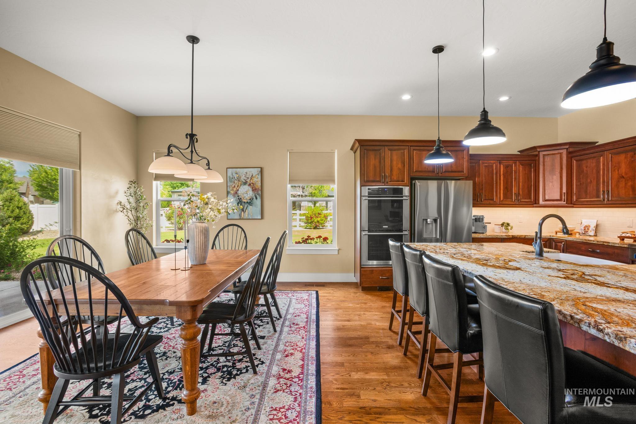 2005 N Little Salmon Way, Eagle, Idaho 83616, 3 Bedrooms, 2.5 Bathrooms, Residential For Sale, Price $969,900, 98991122