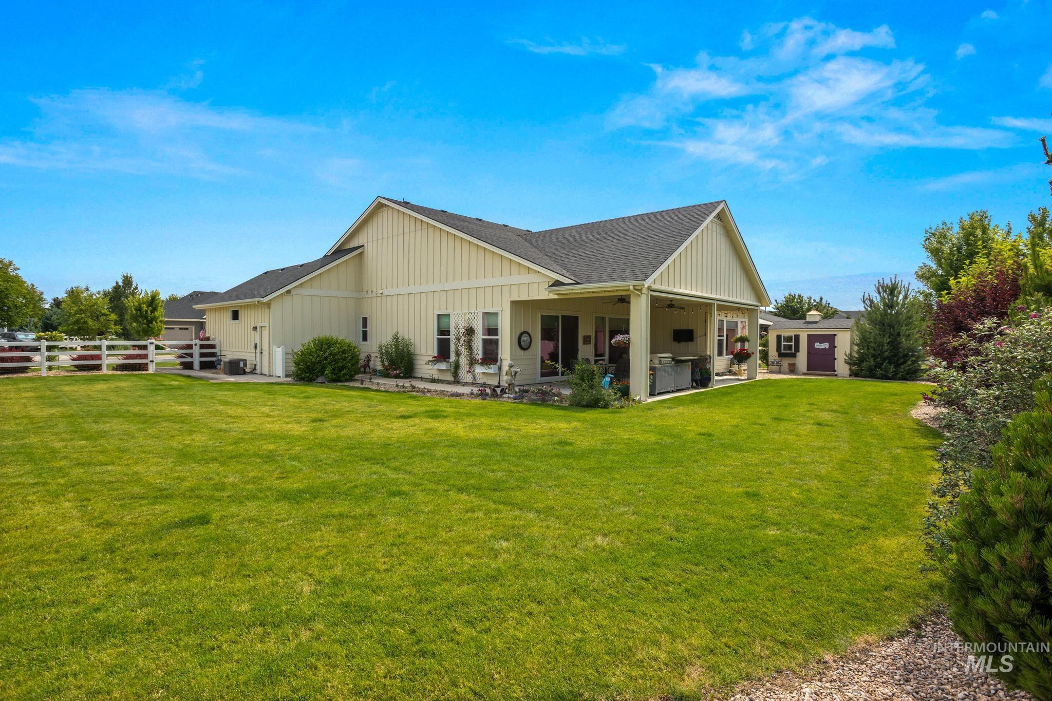2005 N Little Salmon Way, Eagle, Idaho 83616, 3 Bedrooms, 2.5 Bathrooms, Residential For Sale, Price $969,900, 98991122
