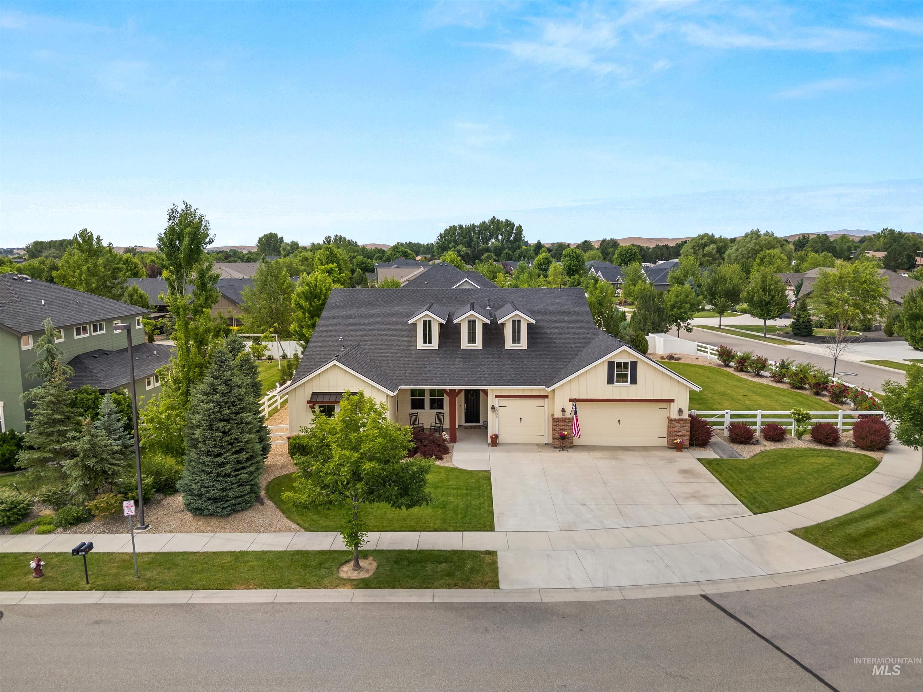 2005 N Little Salmon Way, Eagle, Idaho 83616, 3 Bedrooms, 2.5 Bathrooms, Residential For Sale, Price $969,900, 98991122