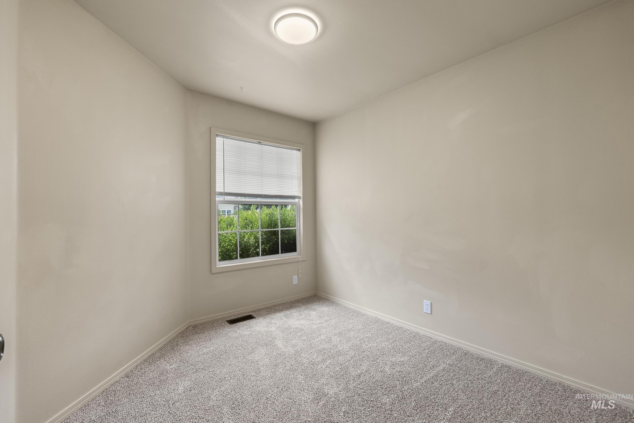 6063 W Winfield Ln, Boise, Idaho 83703, 3 Bedrooms, 2 Bathrooms, Residential For Sale, Price $399,990, 98991126