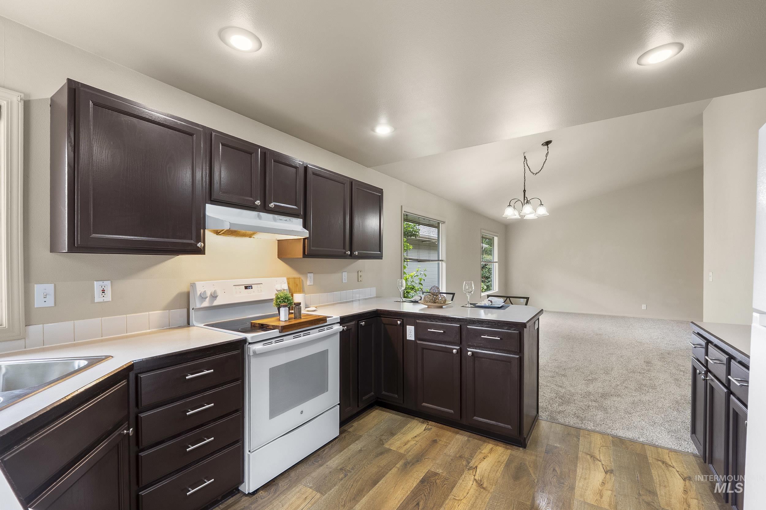 6063 W Winfield Ln, Boise, Idaho 83703, 3 Bedrooms, 2 Bathrooms, Residential For Sale, Price $399,990, 98991126