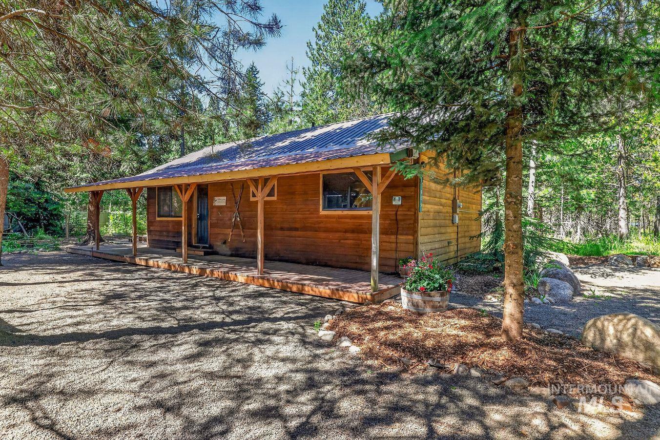 918 Flynn Lane, McCall, Idaho 83638, 2 Bedrooms, 1 Bathroom, Residential For Sale, Price $589,900, 98991128