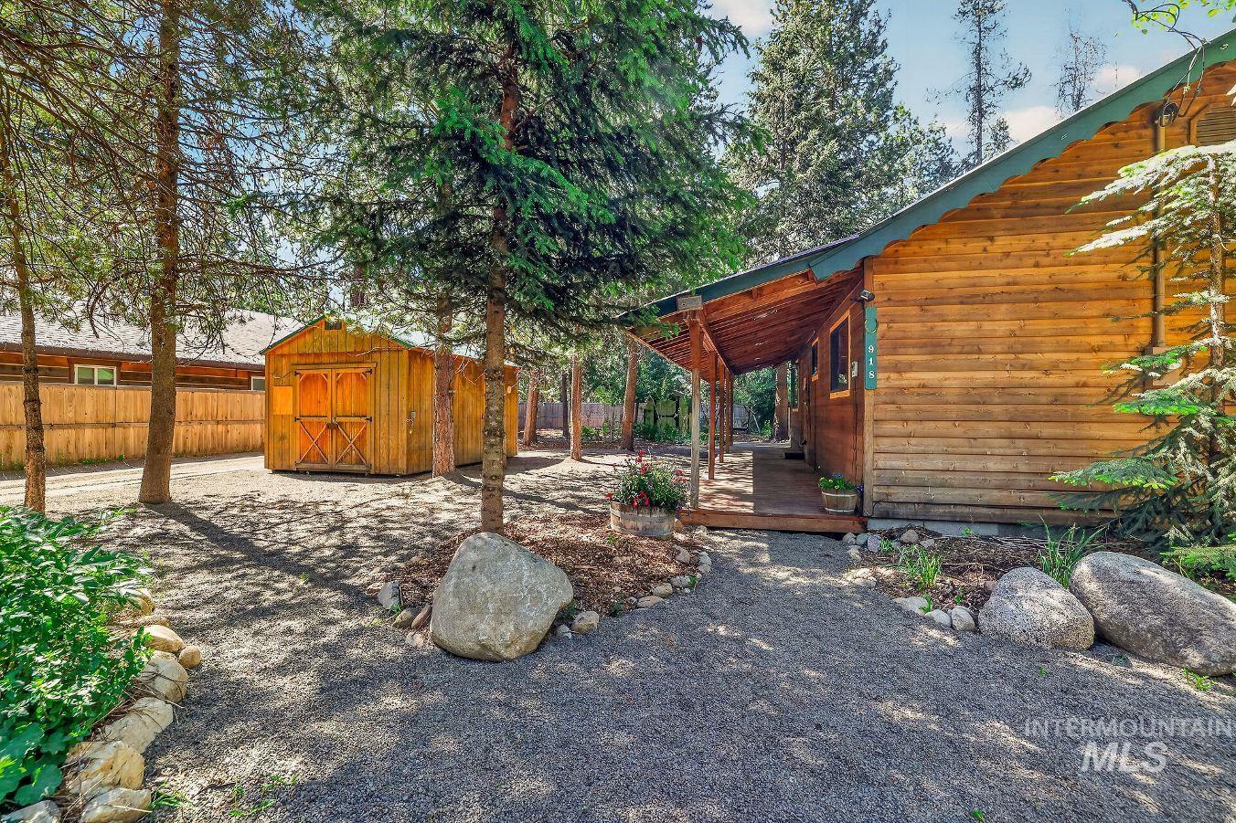 918 Flynn Lane, McCall, Idaho 83638, 2 Bedrooms, 1 Bathroom, Residential For Sale, Price $589,900, 98991128
