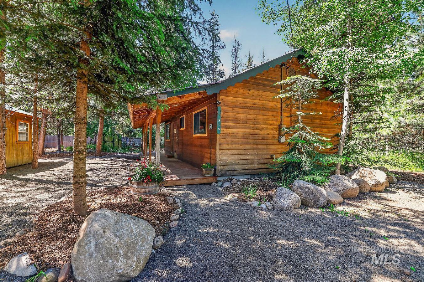 918 Flynn Lane, McCall, Idaho 83638, 2 Bedrooms, 1 Bathroom, Residential For Sale, Price $589,900, 98991128
