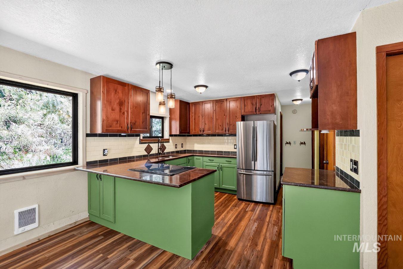 918 Flynn Lane, McCall, Idaho 83638, 2 Bedrooms, 1 Bathroom, Residential For Sale, Price $589,900, 98991128