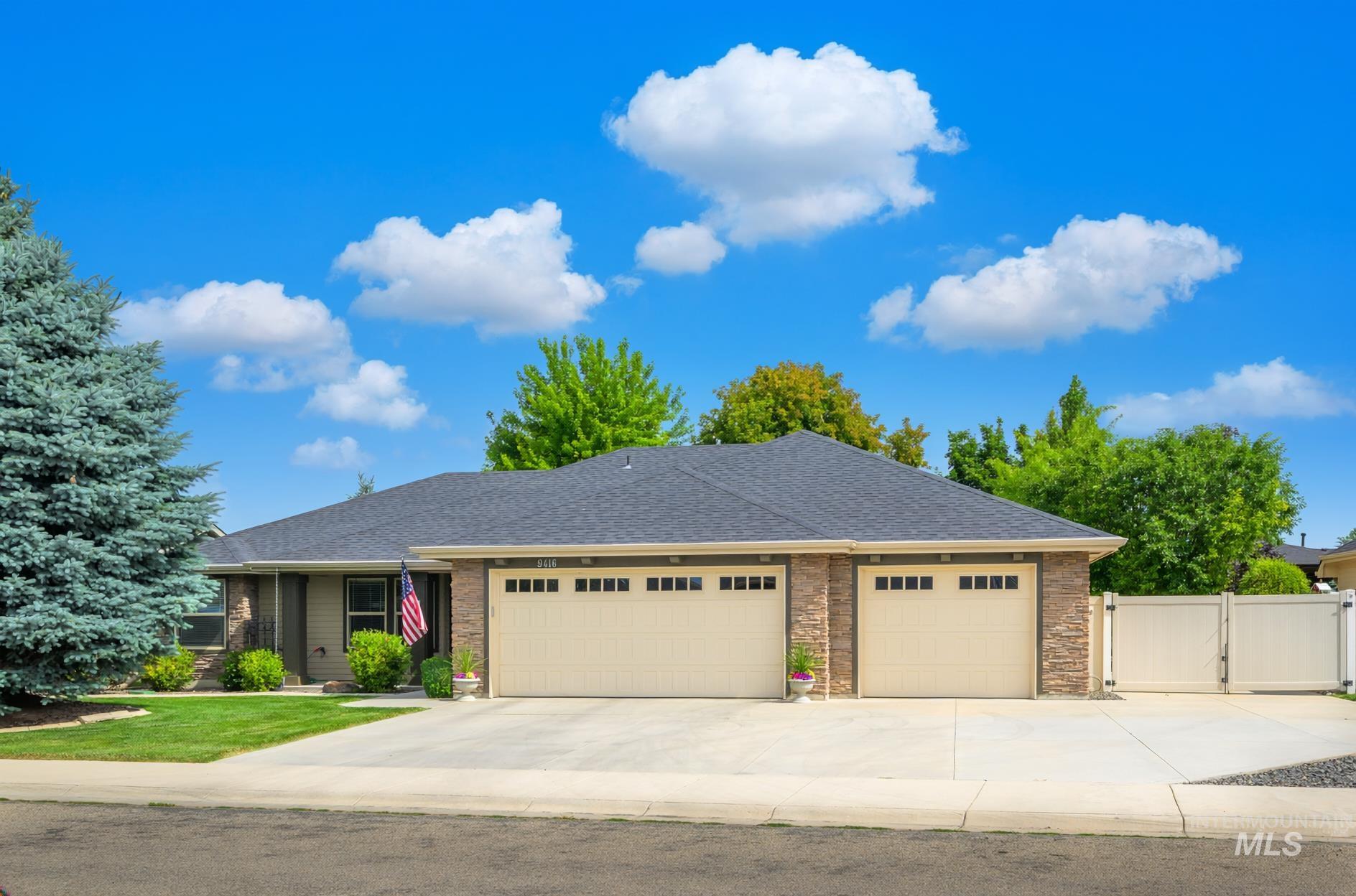 9416 W Avalanche Dr, Boise, Idaho 83709, 3 Bedrooms, 2 Bathrooms, Residential For Sale, Price $624,990, 98991130