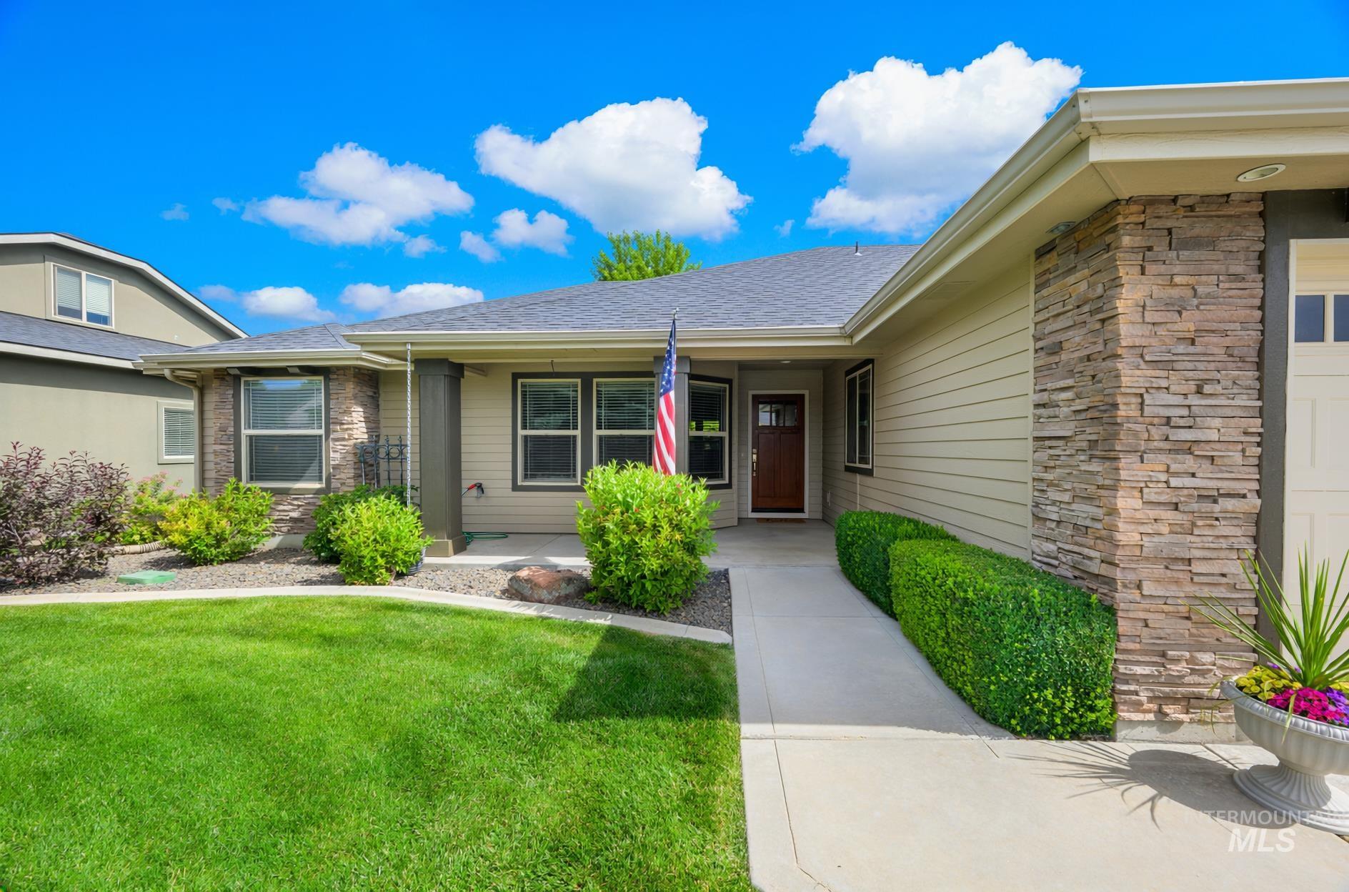 9416 W Avalanche Dr, Boise, Idaho 83709, 3 Bedrooms, 2 Bathrooms, Residential For Sale, Price $624,990, 98991130