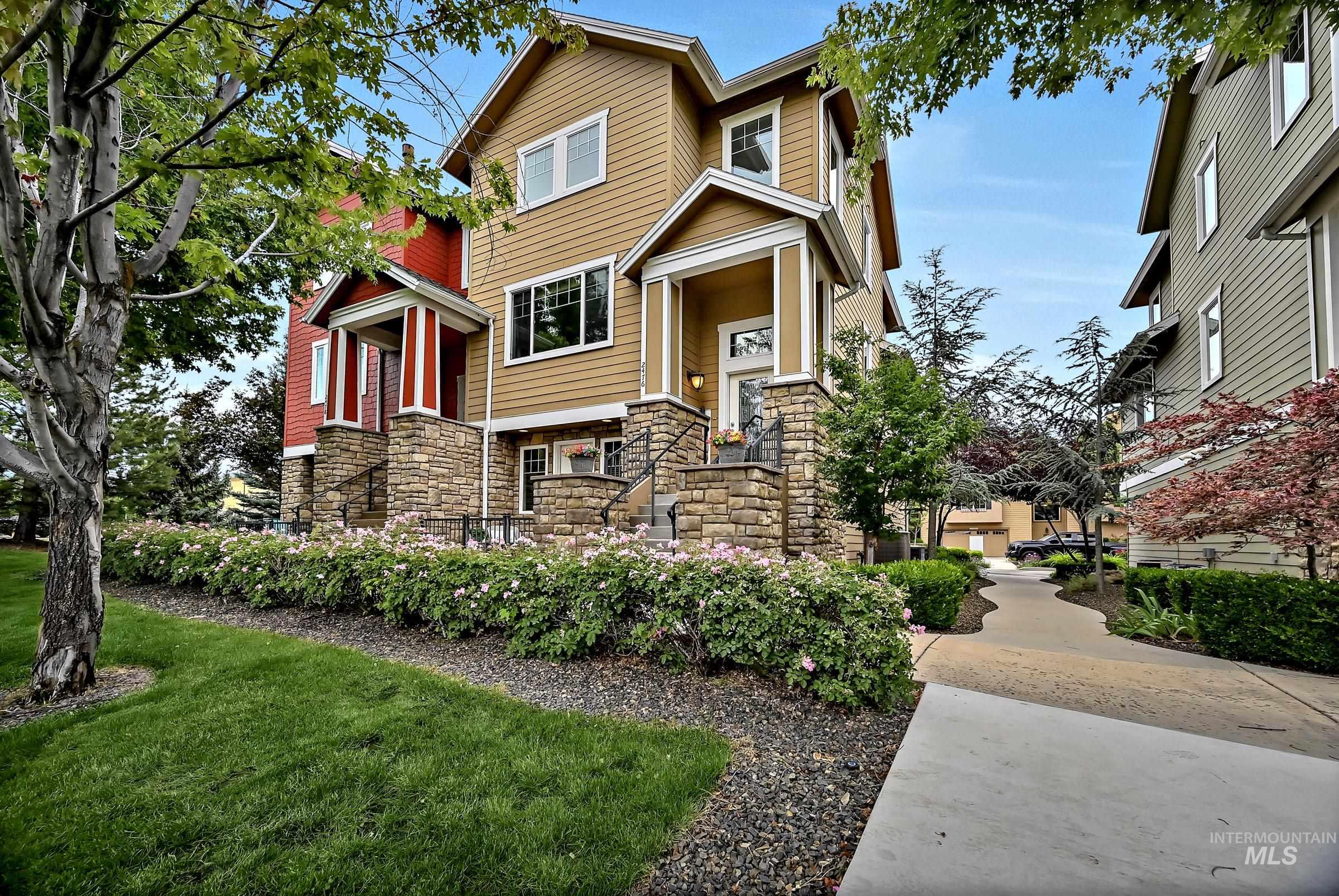 2476 N Bogus Basin Rd, Boise, Idaho 83702, 3 Bedrooms, 3.5 Bathrooms, Residential For Sale, Price $688,888, 98991134