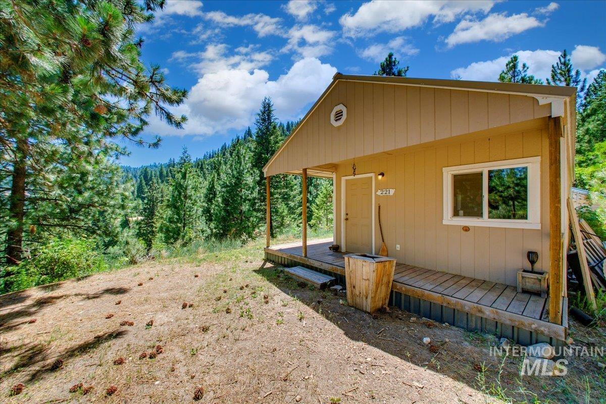 221 Tollgate Road, Boise, Idaho 83716, 2 Bedrooms, 0.5 Bathroom, Residential For Sale, Price $169,900, 98991135