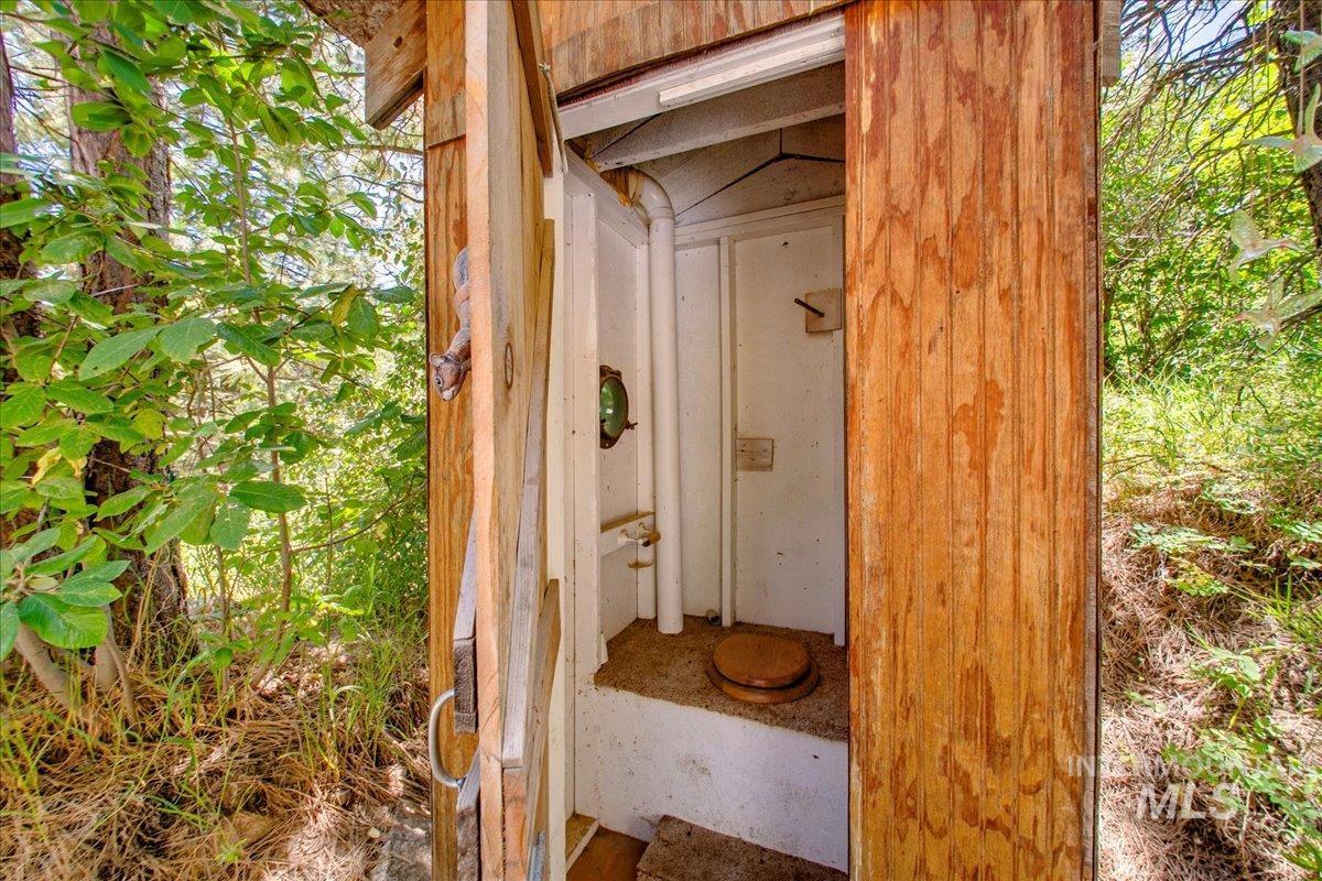 221 Tollgate Road, Boise, Idaho 83716, 2 Bedrooms, 0.5 Bathroom, Residential For Sale, Price $169,900, 98991135