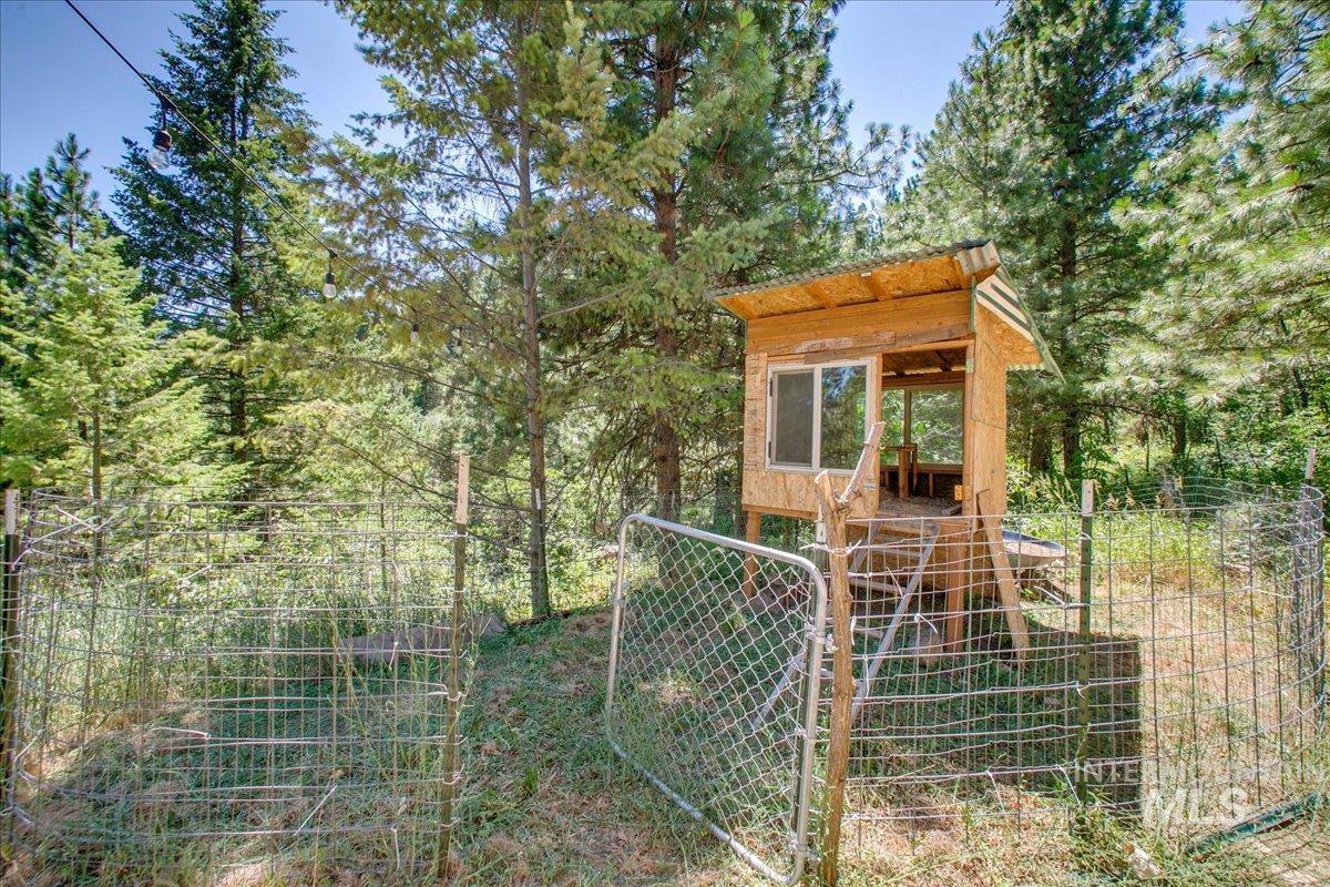 221 Tollgate Road, Boise, Idaho 83716, 2 Bedrooms, 0.5 Bathroom, Residential For Sale, Price $169,900, 98991135