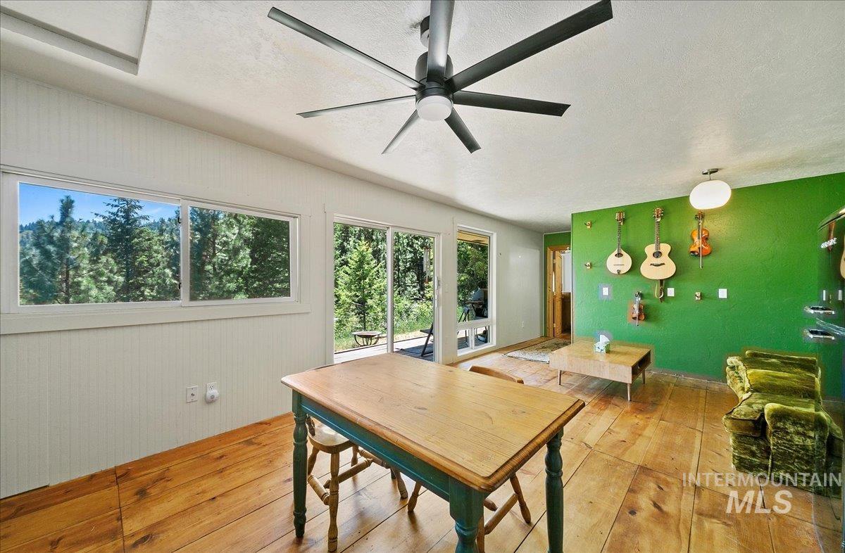 221 Tollgate Road, Boise, Idaho 83716, 2 Bedrooms, 0.5 Bathroom, Residential For Sale, Price $169,900, 98991135