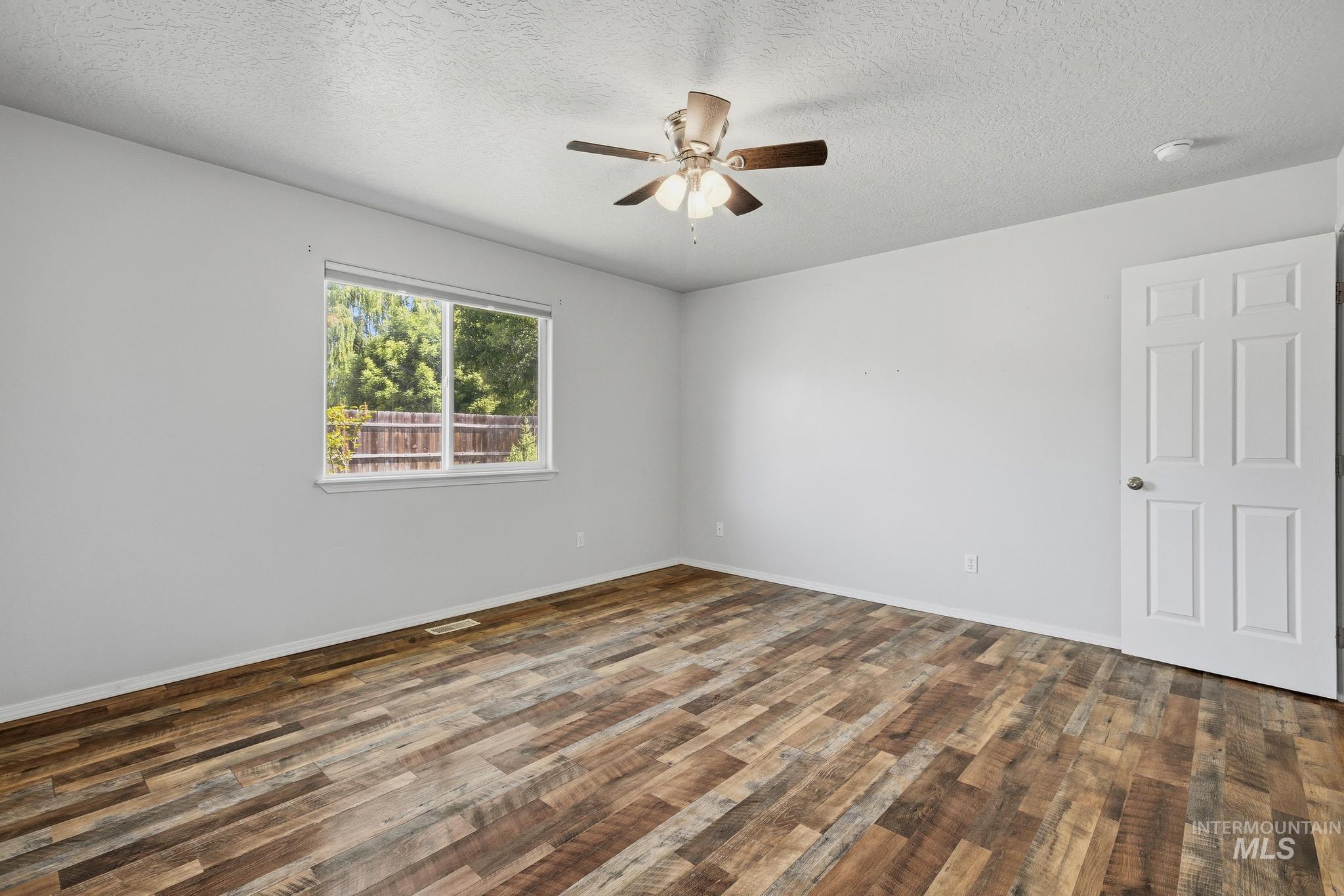 2611 Carnegie, Caldwell, Idaho 83607, 4 Bedrooms, 2 Bathrooms, Residential For Sale, Price $375,000, 98991136