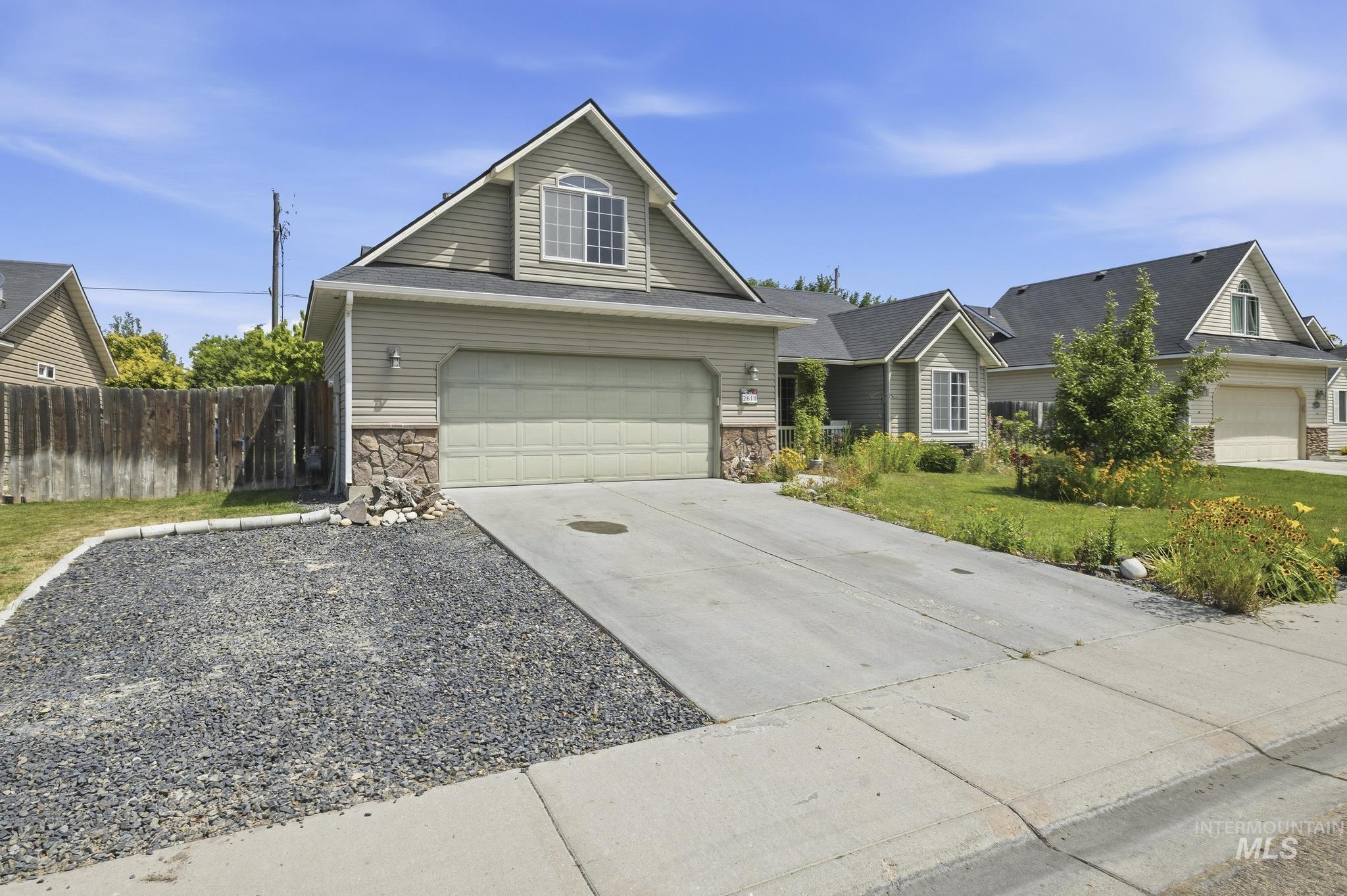 2611 Carnegie, Caldwell, Idaho 83607, 4 Bedrooms, 2 Bathrooms, Residential For Sale, Price $375,000, 98991136