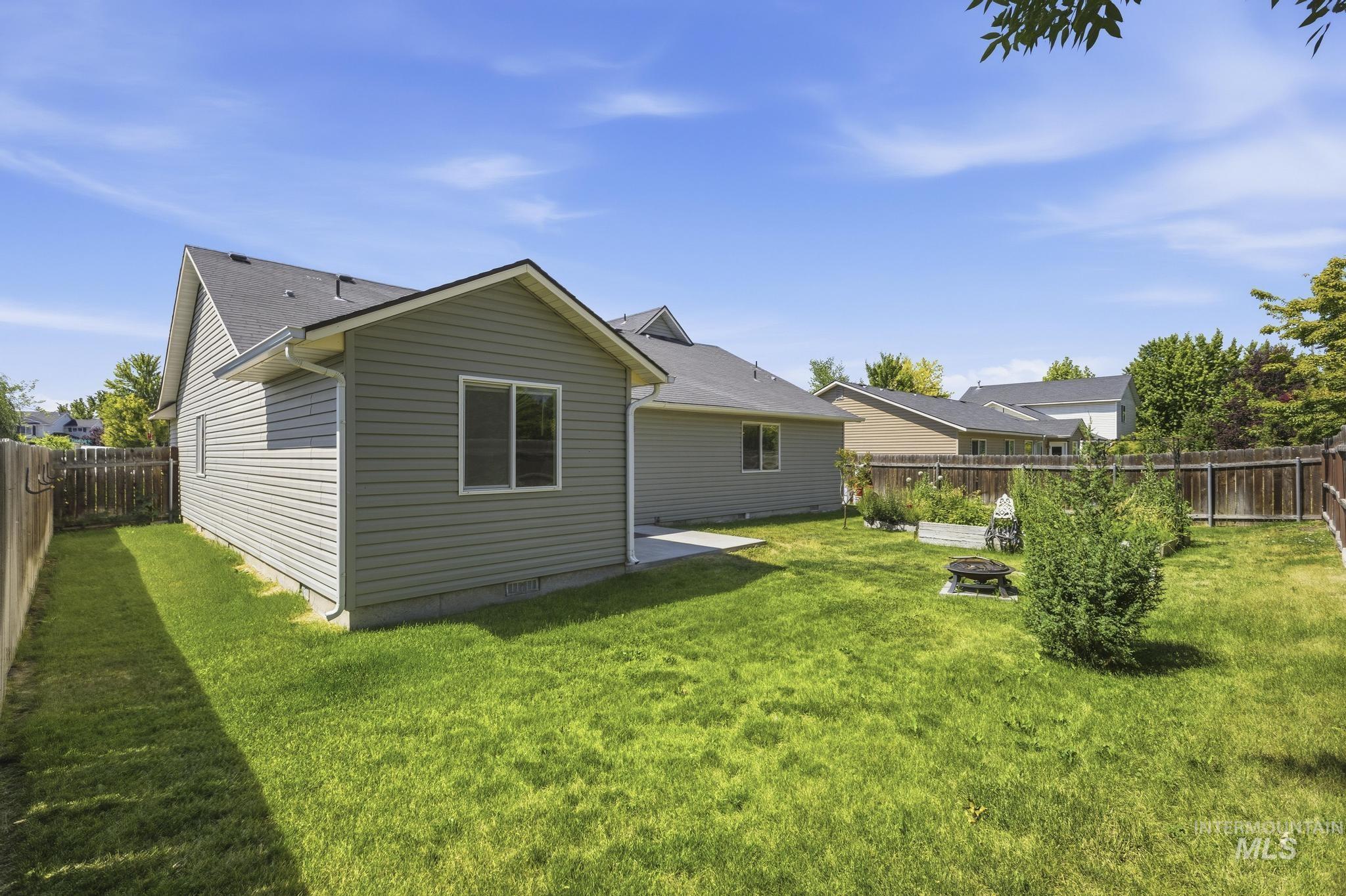 2611 Carnegie, Caldwell, Idaho 83607, 4 Bedrooms, 2 Bathrooms, Residential For Sale, Price $375,000, 98991136