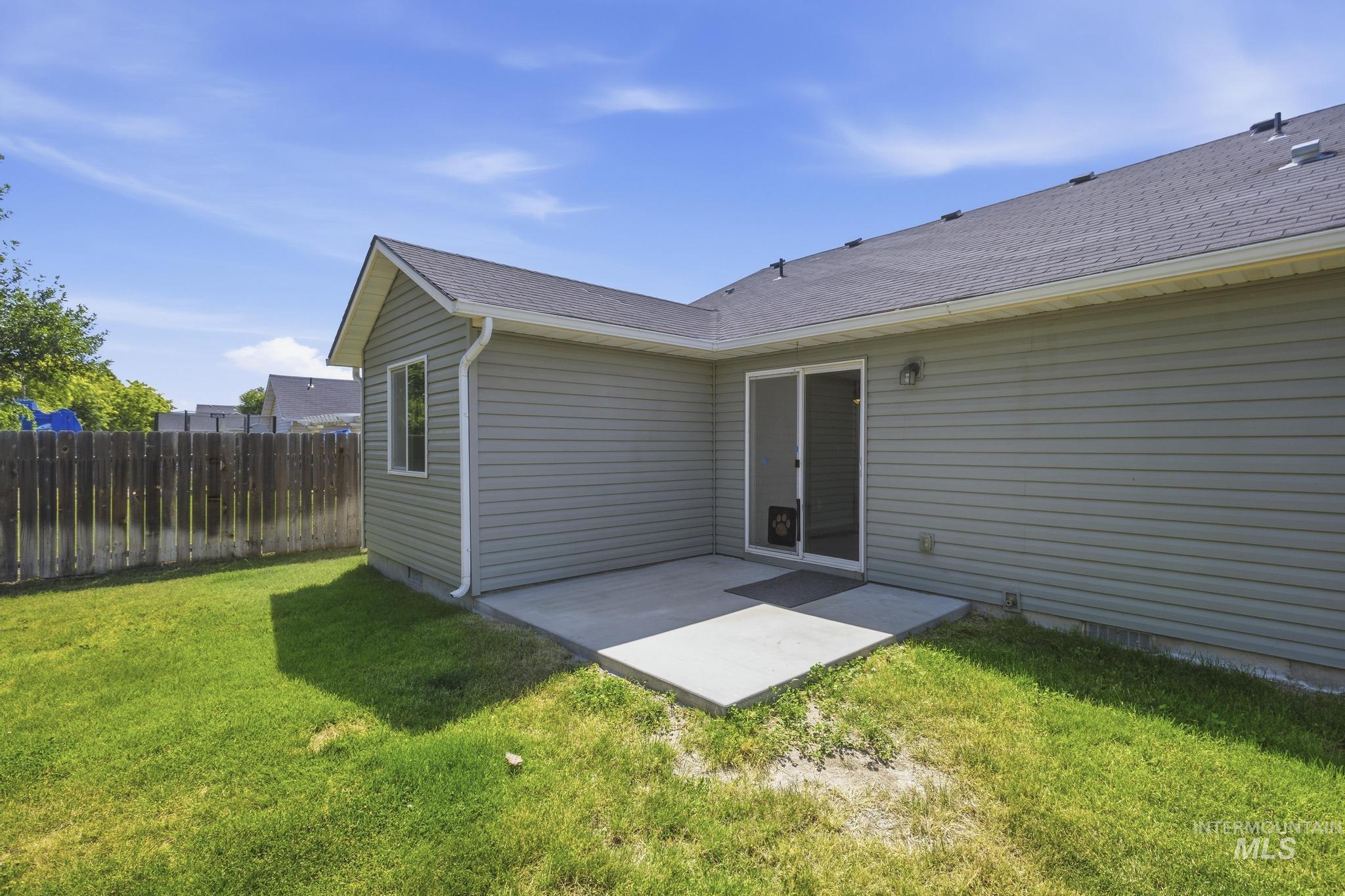 2611 Carnegie, Caldwell, Idaho 83607, 4 Bedrooms, 2 Bathrooms, Residential For Sale, Price $375,000, 98991136