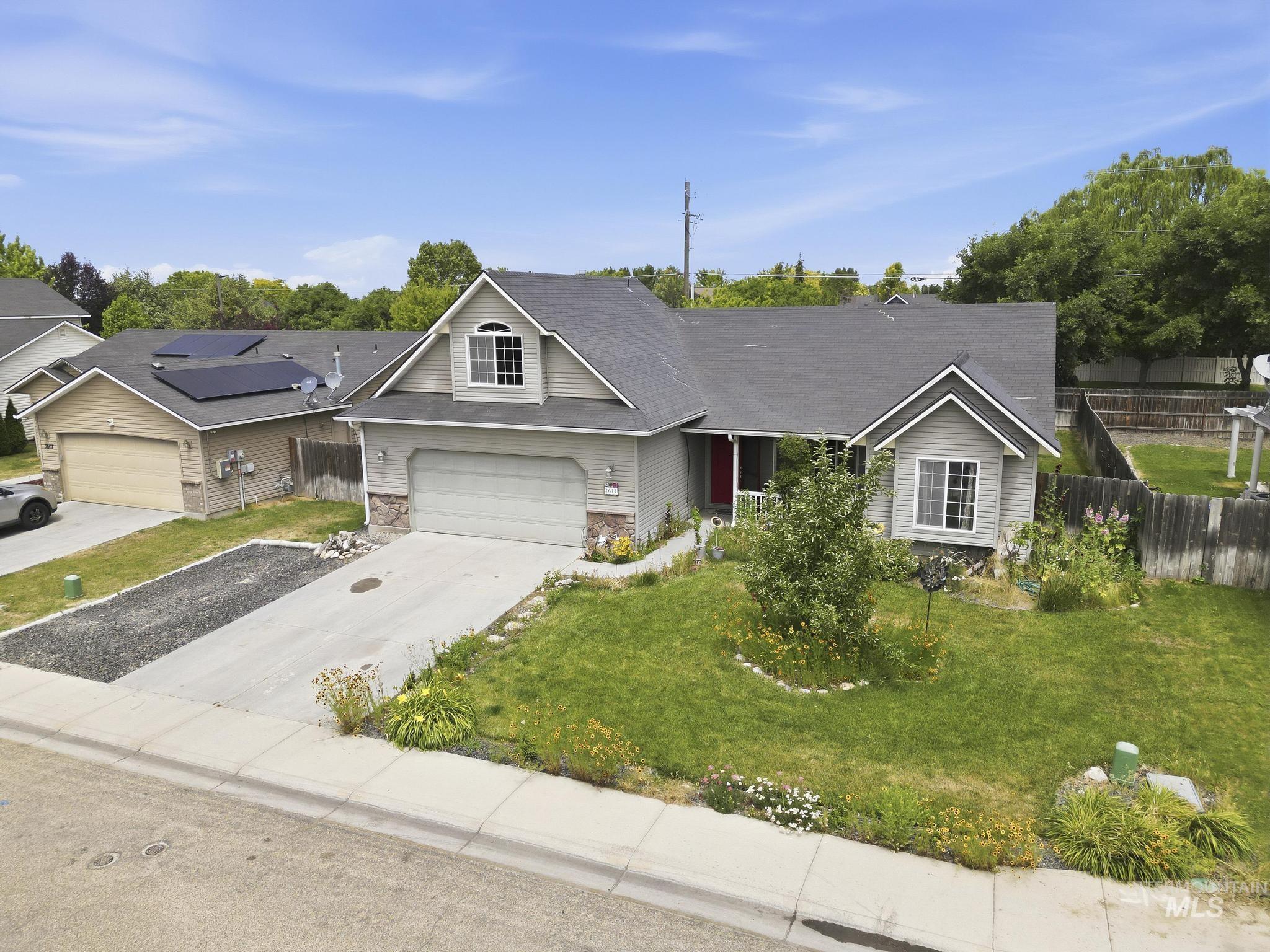 2611 Carnegie, Caldwell, Idaho 83607, 4 Bedrooms, 2 Bathrooms, Residential For Sale, Price $375,000, 98991136