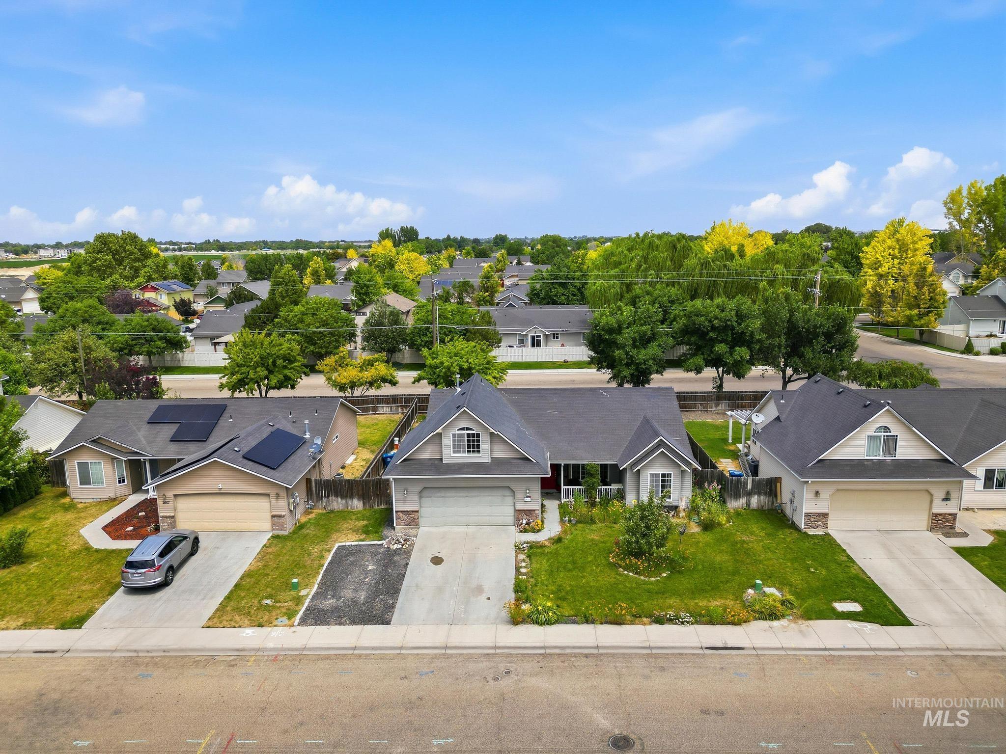 2611 Carnegie, Caldwell, Idaho 83607, 4 Bedrooms, 2 Bathrooms, Residential For Sale, Price $375,000, 98991136