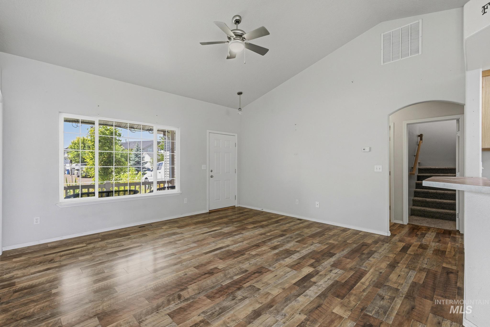 2611 Carnegie, Caldwell, Idaho 83607, 4 Bedrooms, 2 Bathrooms, Residential For Sale, Price $375,000, 98991136
