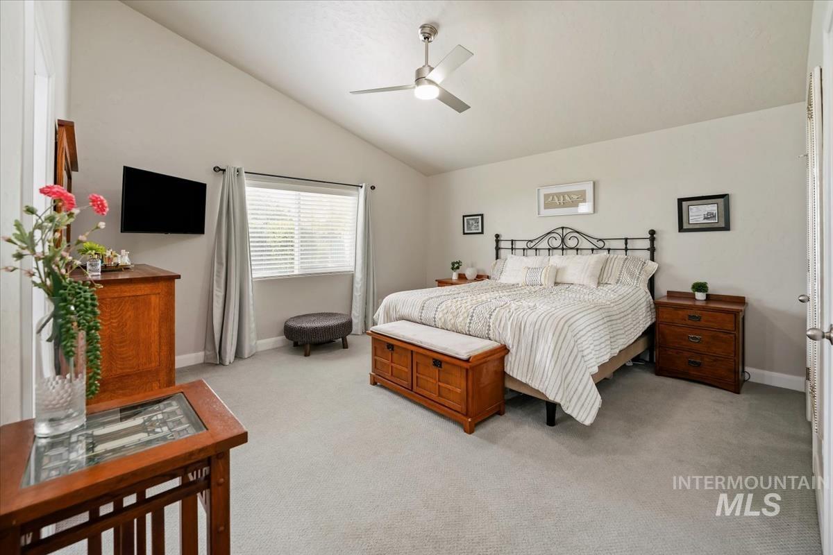1301 E Timber Trail Dr, Kuna, Idaho 83634, 3 Bedrooms, 2 Bathrooms, Residential For Sale, Price $549,999,MLS 98991142
