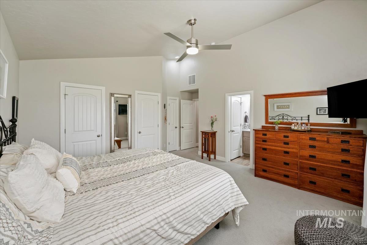 1301 E Timber Trail Dr, Kuna, Idaho 83634, 3 Bedrooms, 2 Bathrooms, Residential For Sale, Price $549,999,MLS 98991142