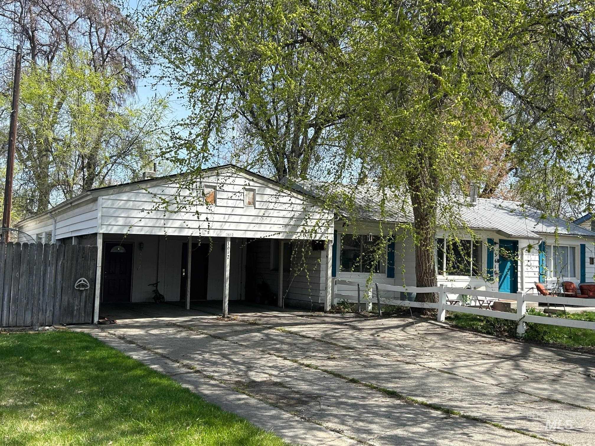 3610 W Moore St, Boise, Idaho 83703, 3 Bedrooms, 1 Bathroom, Residential Income For Sale, Price $549,000, 98991144