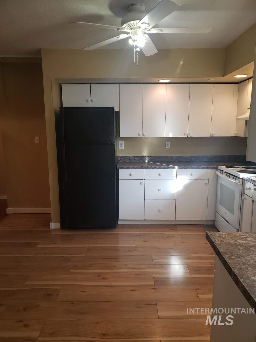 3610 W Moore St, Boise, Idaho 83703, 3 Bedrooms, 1 Bathroom, Residential Income For Sale, Price $549,000, 98991144