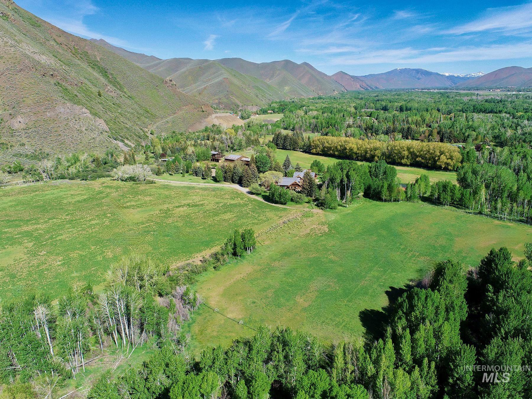 40 Fox Hollow Gulch RD, Bellevue, Idaho 83313-1189, 6 Bedrooms, 7 Bathrooms, Residential For Sale, Price $7,500,000,MLS 98991145
